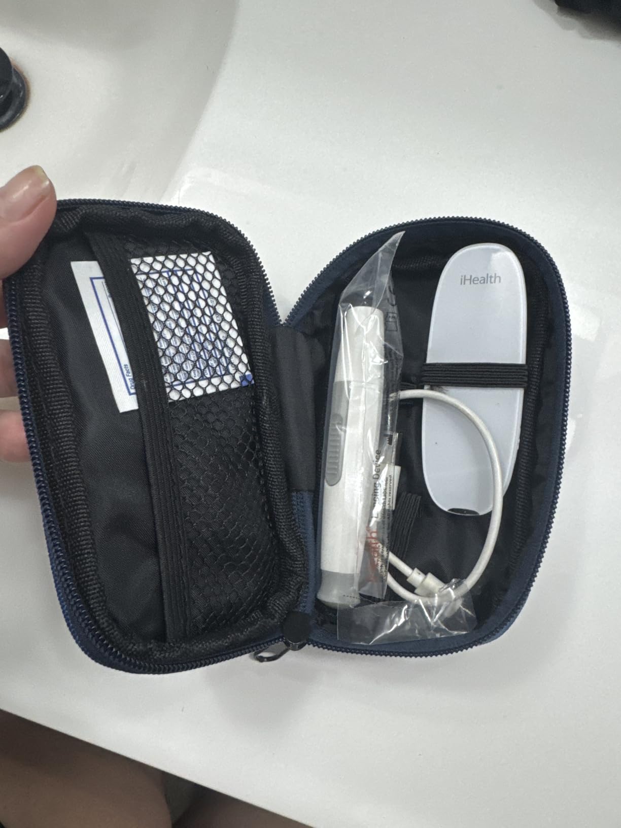 iHealth Gluco+ Wireless Smart Blood Glucose Monitor Kit with Free App, 100 Glucometer Strips, 100 Lancets, 1 Blood Sugar Monitor, 1 Lancing Device, Portable Diabetes Testing Kit for Home Use customer photo 2