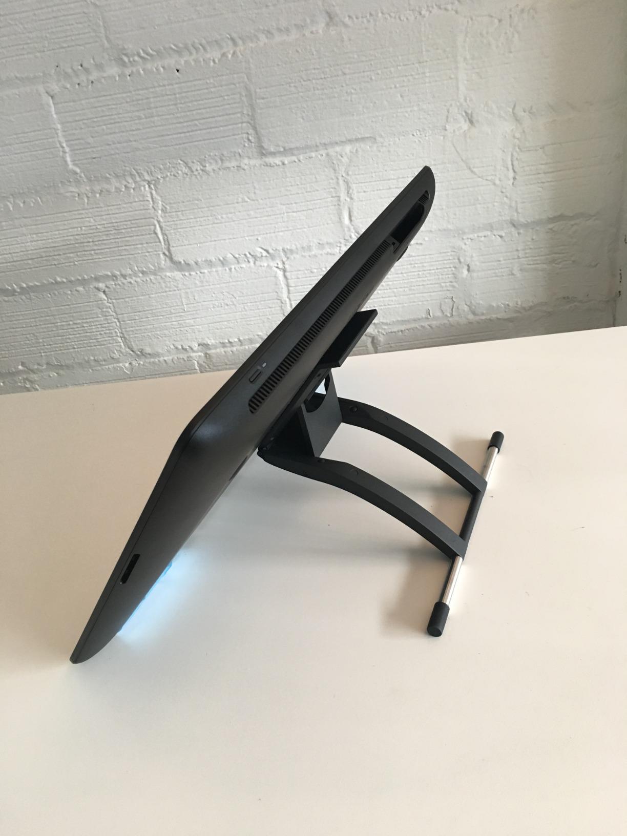 Wacom Cintiq 16 Drawing Tablet with Screen, 16 inch Display, Pro Pen 3 (Battery-Free), 100% sRGB Pen Display for Artists, Designers, Animation, Game Dev, Works with Mac, PC customer photo 2