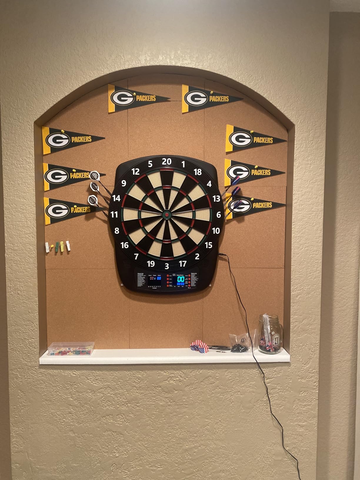 Electronic Dart Board, Soft Tip Dartboard Set 40 Games, 427 Variants Digital Electric Dart Boards with Colorful LED, 6 Darts, 100 Tips, Power Adapter customer photo 1