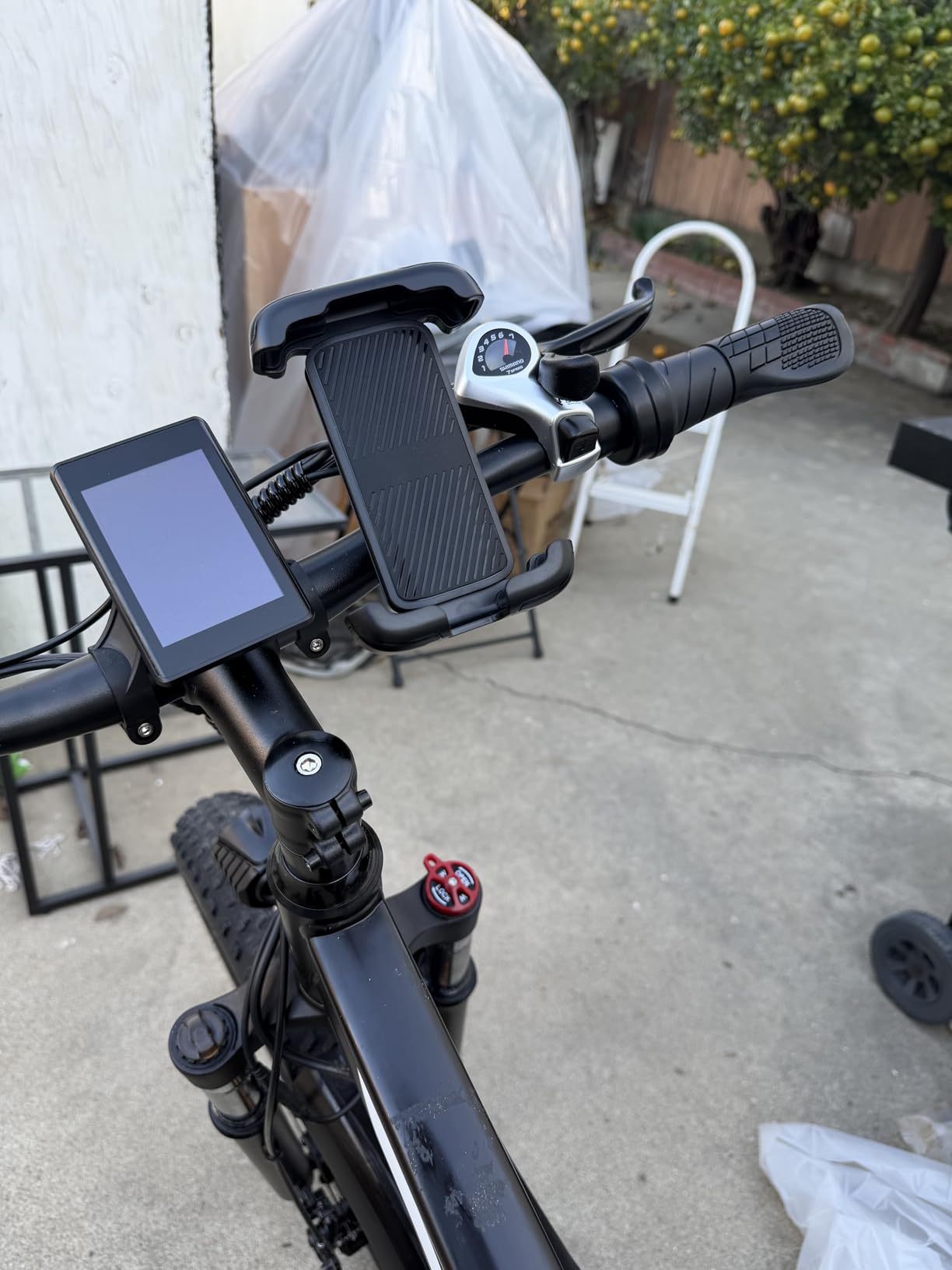 LISEN Bike Phone Holder, [Super Easy Install] Motorcycle Phone Mount Ebike Accessories Bicycle Handlebar Holder Mount Gift for Adults Kids Mountain Mini Bike Gear Accessories for iPhone Samsung Pixel customer photo 2