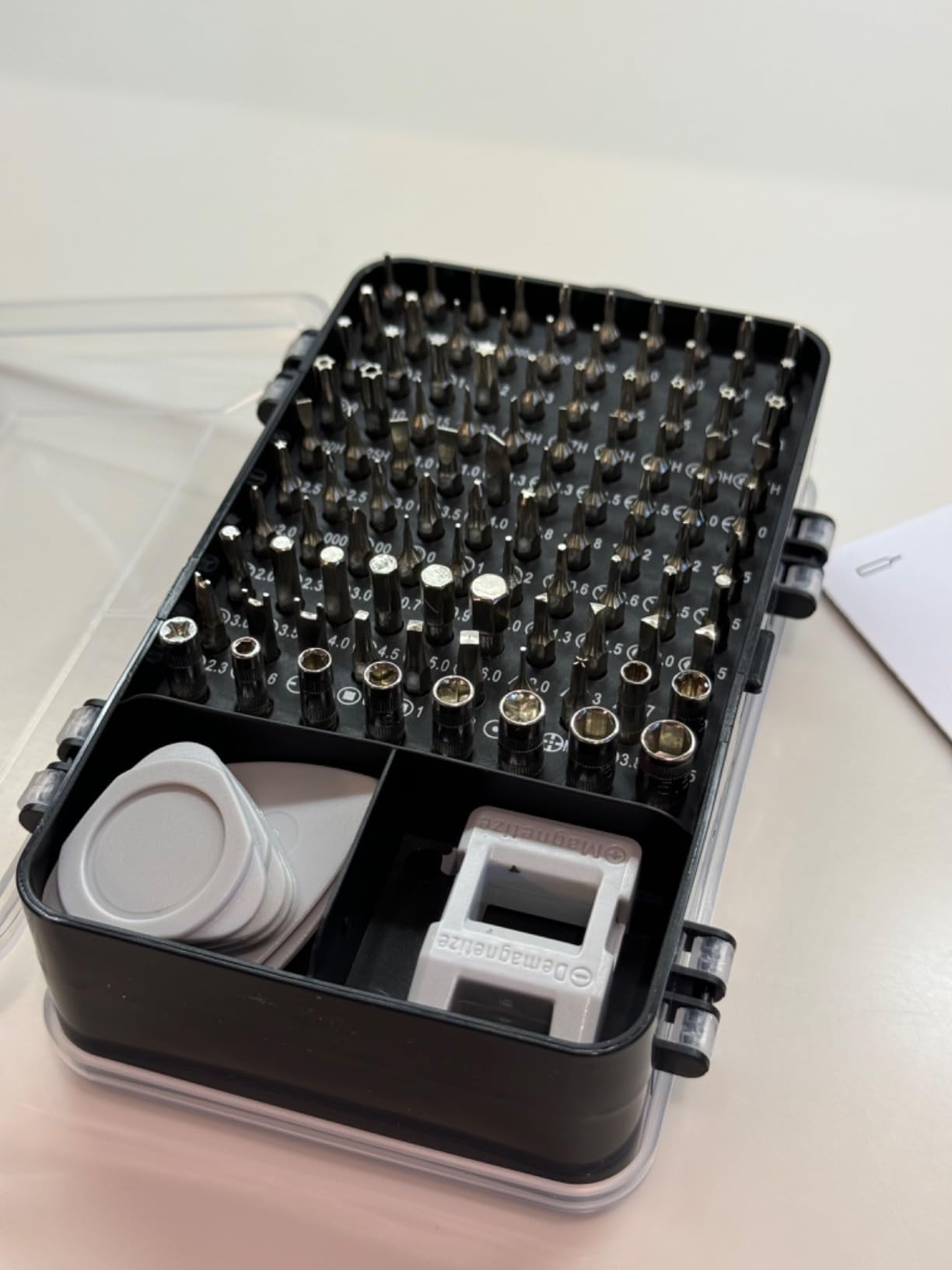 LIFEGOO Precision Screwdriver Set, 150 in 1 Magnetic Screwdriver Set with mini built-in box, Repair Tool Kit for Computer, Laptop, iPhone, Macbook, PC, PS5, Xbox Controller, RC, Jewelers, Glasses customer photo 1