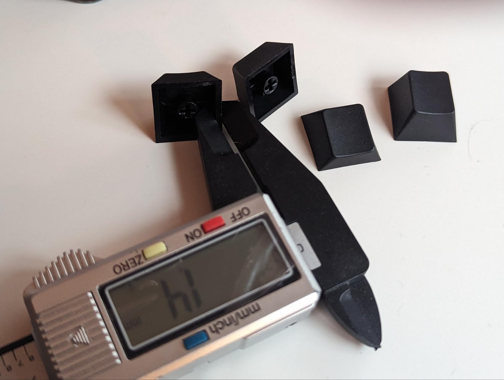 Blank Premium Keycap Set | 1.4 mm Thick PBT | Cherry Profile for Mechanical Keyboard (Dolch, 139 Keys) customer photo 2