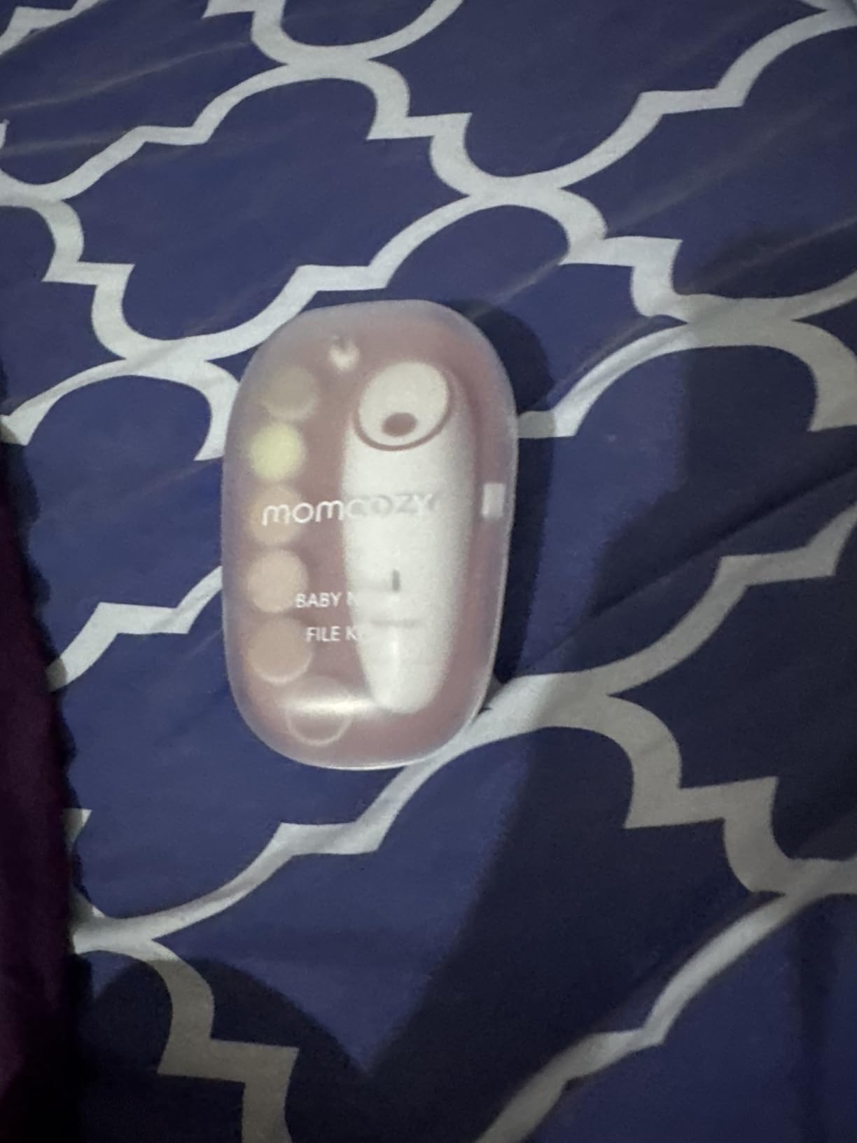 Momcozy Baby Nail File Electric, Gentle Baby Nail Trimmer Electric, Baby Nail Clipper with Night Light, 7 Grinding Head Replacement Pads, Green customer photo 2