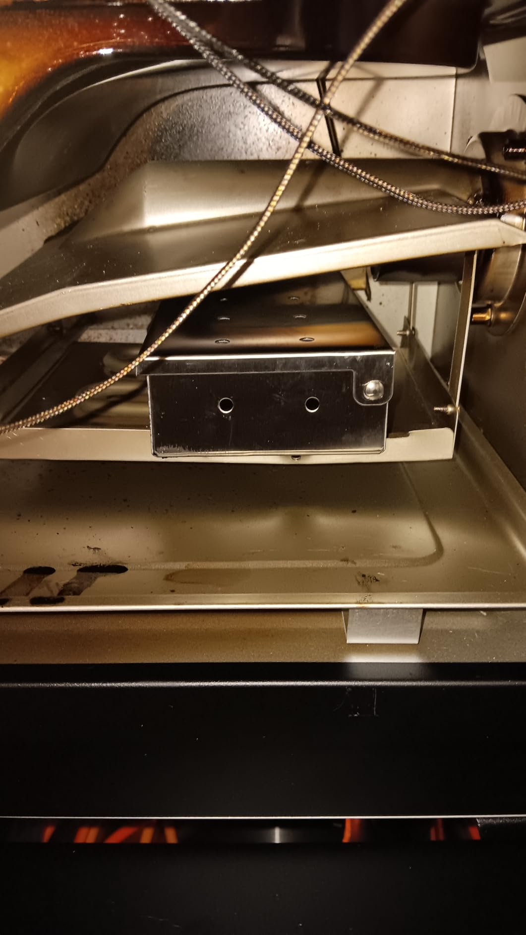 Masterbuilt 710 WiFi Digital Smoker, Vertical Design, 711 Cooking Sq. Inches, 4 Chrome Coated Smoking Racks, Wood Chip Loader, Electric Fuel Source to Plug in and Start Cooking, Black customer photo 1