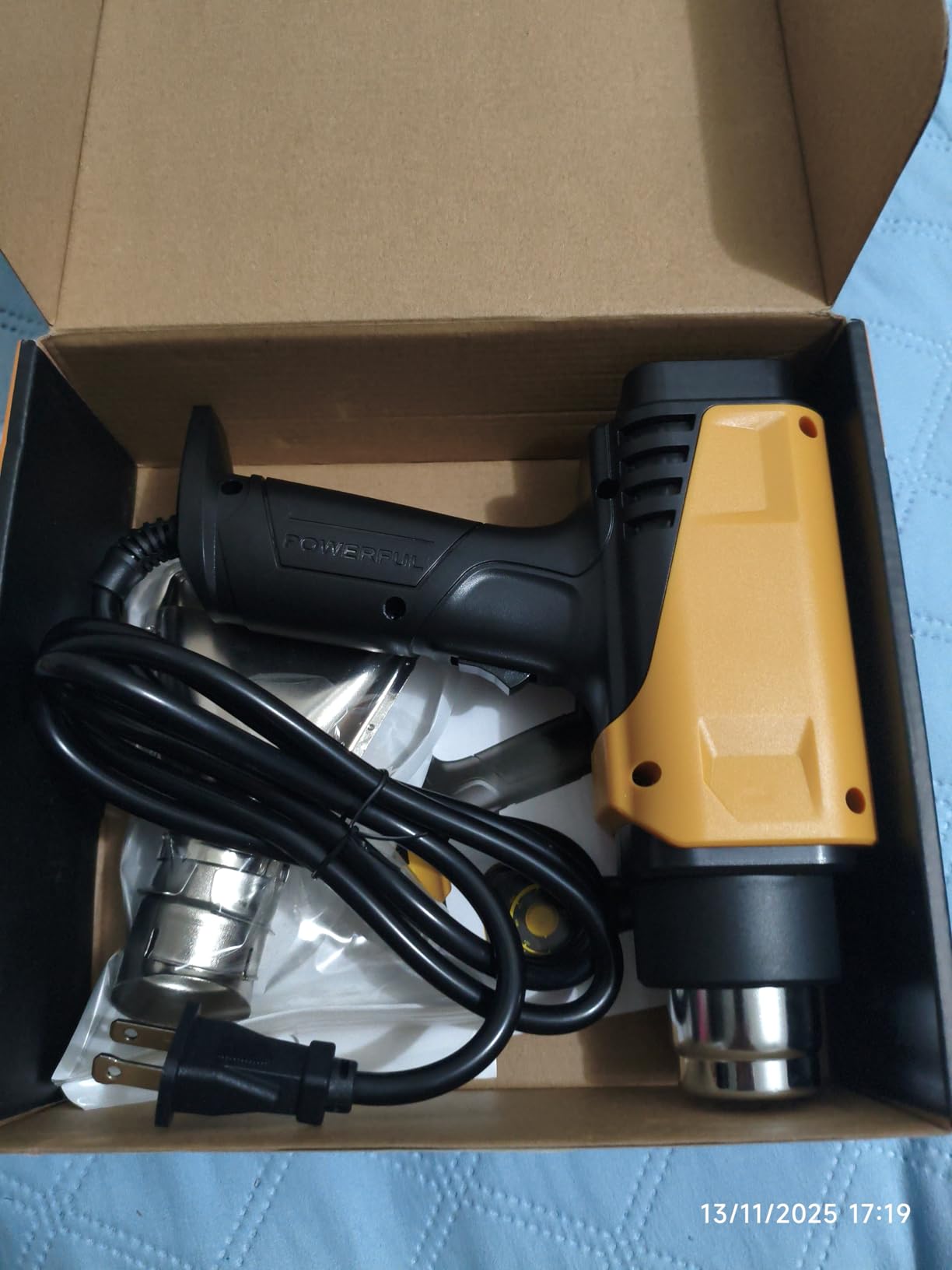 SEEKONE 1800W Heat Gun Compact Design Heavy Duty Hot Air Gun 122℉-1202℉ Variable Temperature Control for 2 Speed Settings with 4 Nozzels for Crafts, Vinyl Wrap, Shrink Tubing customer photo 2