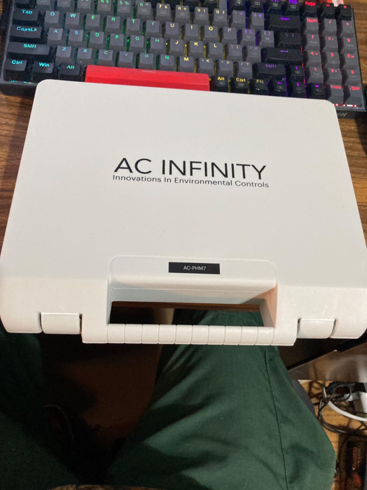 AC Infinity Hydroponic Meter PRO Kit, High Precision Digital pH Pen with ±0.01 pH Accuracy and Interchangeable Probe, All-in-One Temp Salinity EC TDS pH Meter, Water Hydroponic Gardens Aquariums Pools customer photo 1