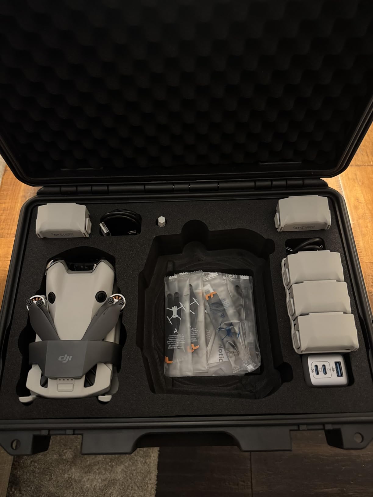 Lykus Titan MM410 Waterproof Hard Case for DJI Mini 4 Pro/Mini 3/Pro and RC2/RC/RC-N2/N1, Support 7 batteries and RC lanyard [CASE ONLY] customer photo 1