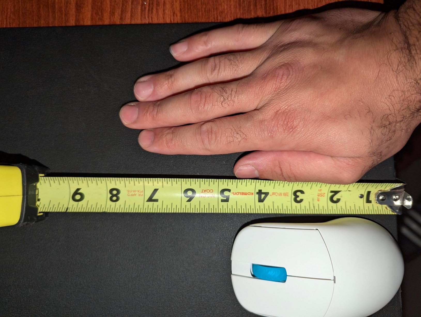 Lamzu Atlantis Mini Pro Wireless Gaming Mouse, Ultra Lightweight 51g, Mechanical Switch,Symmetrical,26000 DPI,MCU Nordic 52840,PAW3395 Sensor, 4K Compatible, for Small Hand Gamer-Polar Whtie customer photo 1