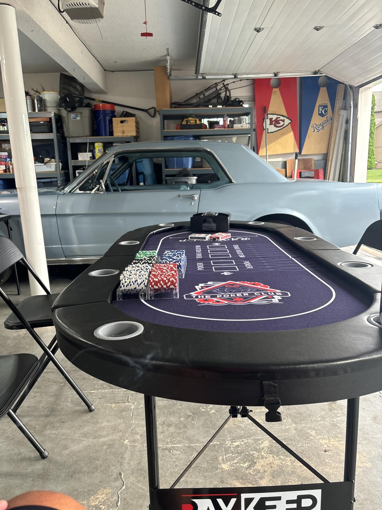 71 Inch Poker Table Foldable, 8 Player Folding Poker Tables w/Collapsible Legs, Casino Grade Felt, Padded Rails and Cup Holders, Portable Poker Table for Texas Hold'em Poker and Blackjack customer photo 2