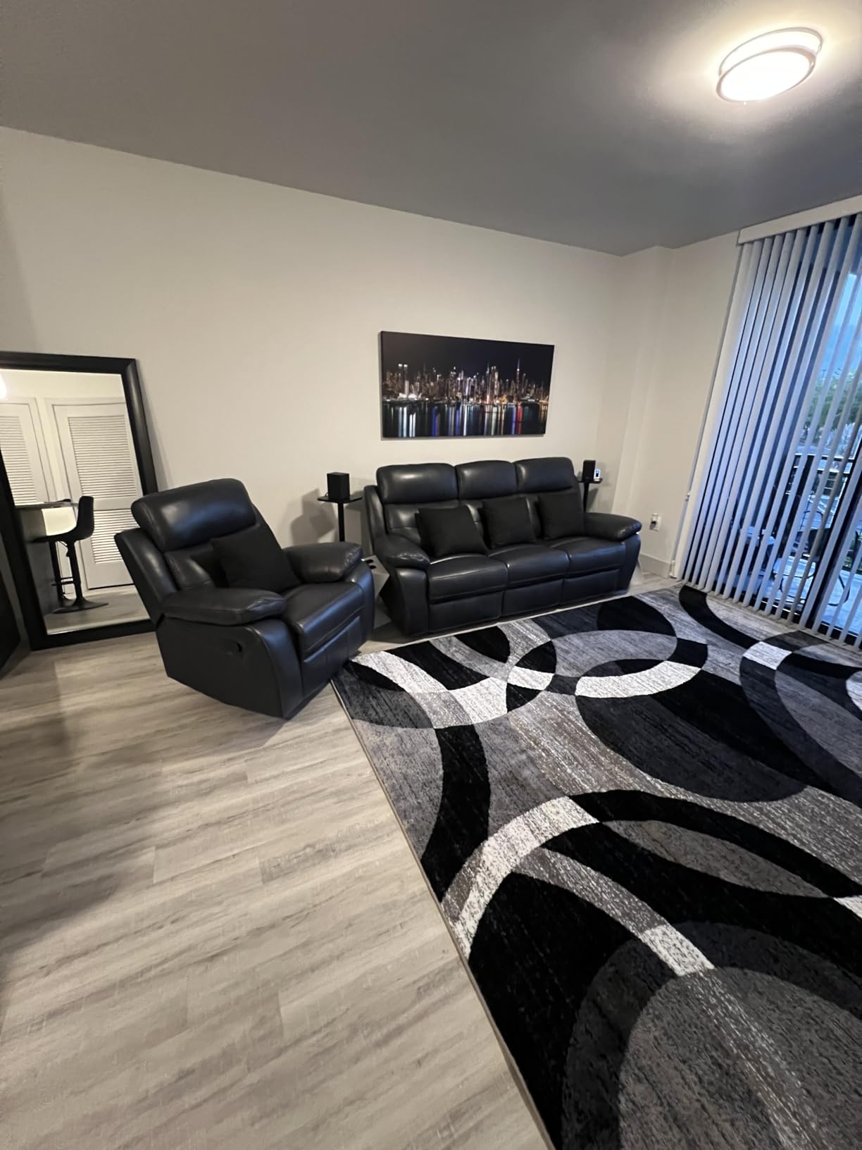 MOUNTUP Universal Speaker Stands Pair for Surround Sound, 31