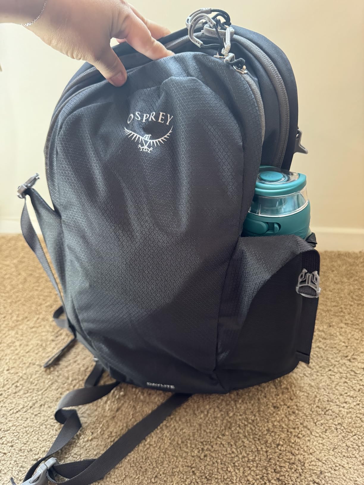 Osprey Daylite Commuter Backpack - Lightweight Everyday Bag with Laptop Sleeve, Bottle Pockets customer photo 1