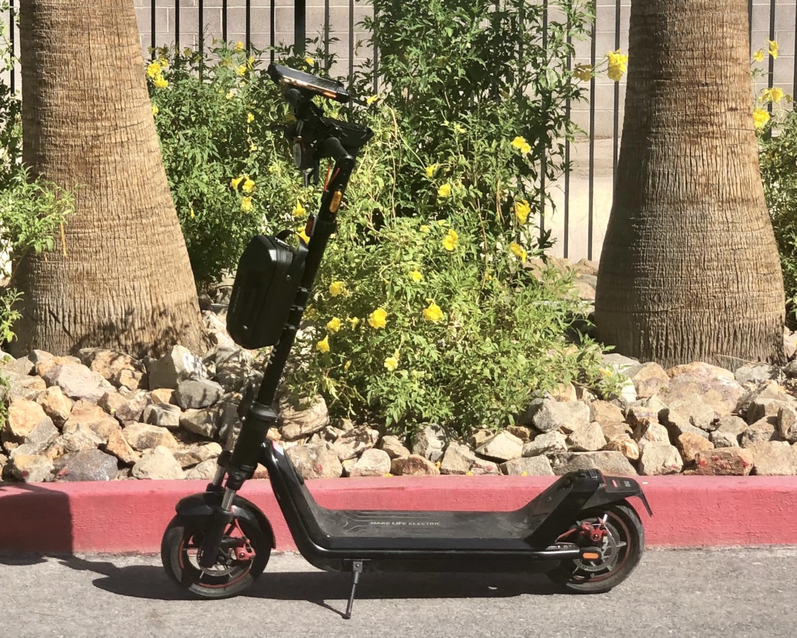 Lumos Ultra E-Bike Smart Helmet | NTA 8776 Certified | Front & Rear LED Lights | Retractable Face Shield | App Controlled | EBike, Scooter, Cycling, Bicycle | Adults, Men Women customer photo 1