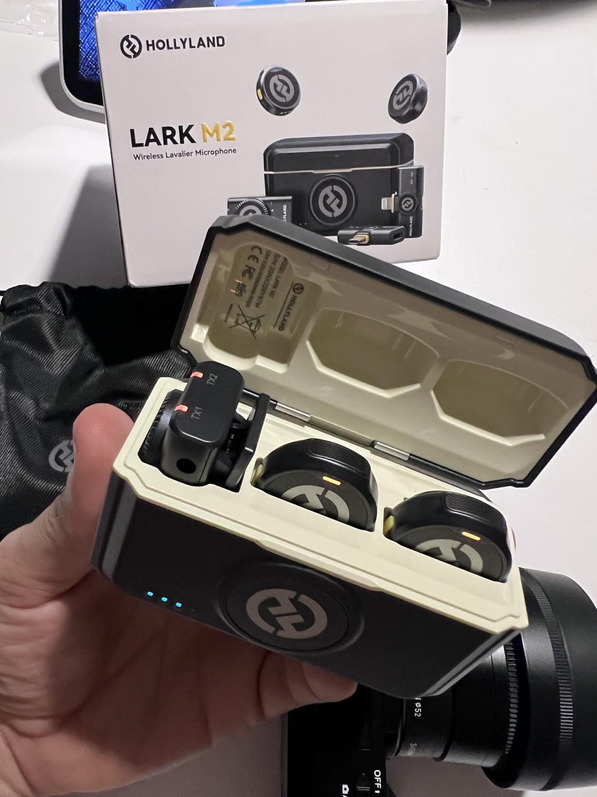 Hollyland Lark M2 Wireless Microphone for iPhone/Camera/Android/PC, 48kHz/24-bit High Fidelity Audio, 300m Range, Noise Cancelling, 40h Use, YouTube, Vlog, Streaming (2TX + 3RX + Charging Case) customer photo 2