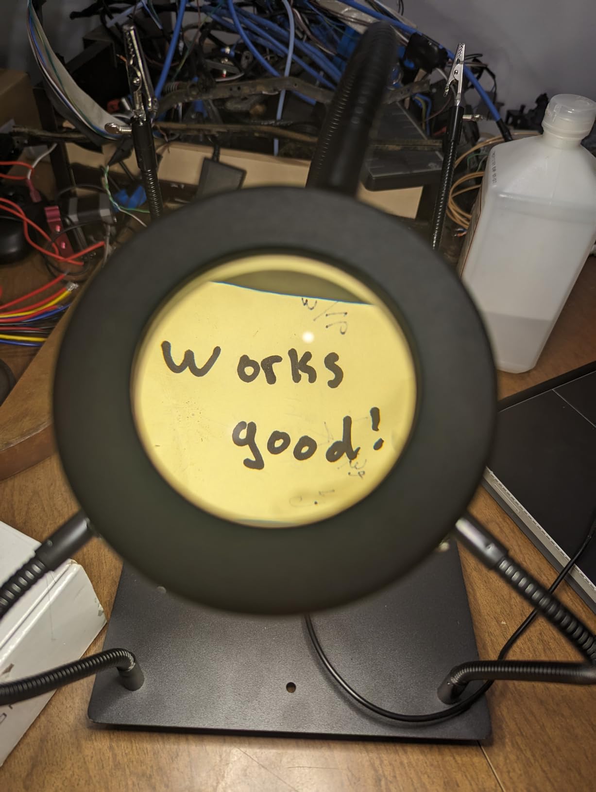 Helping Hands Soldering, PCB Holder Soldering Station Third Hand Tool with 5X Magnifying Glass with Light, 4 Arms Helping Hands Non-Slip Steel Weighted Base customer photo 2