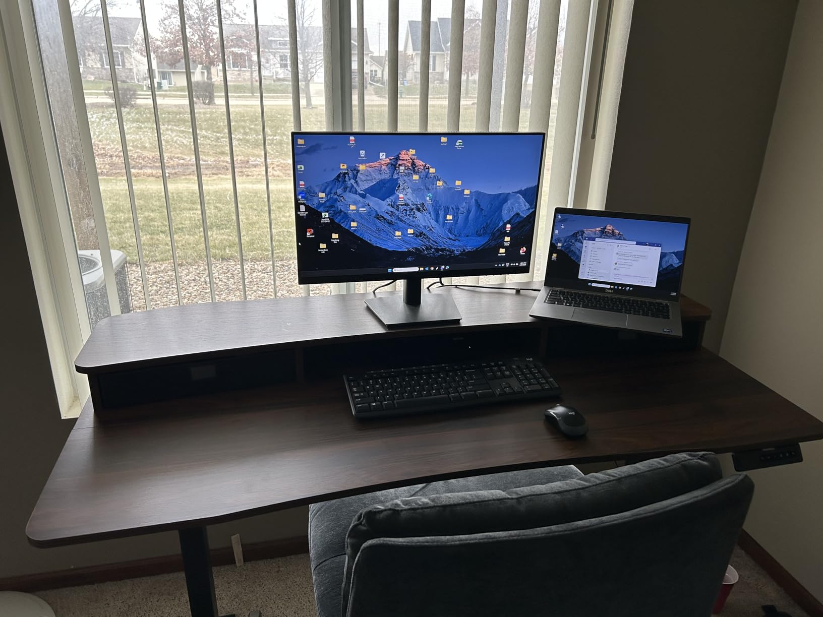 HUANUO 48 x 24 Electric Standing Desk with 2 Drawers 4 Preset Heights customer photo 1