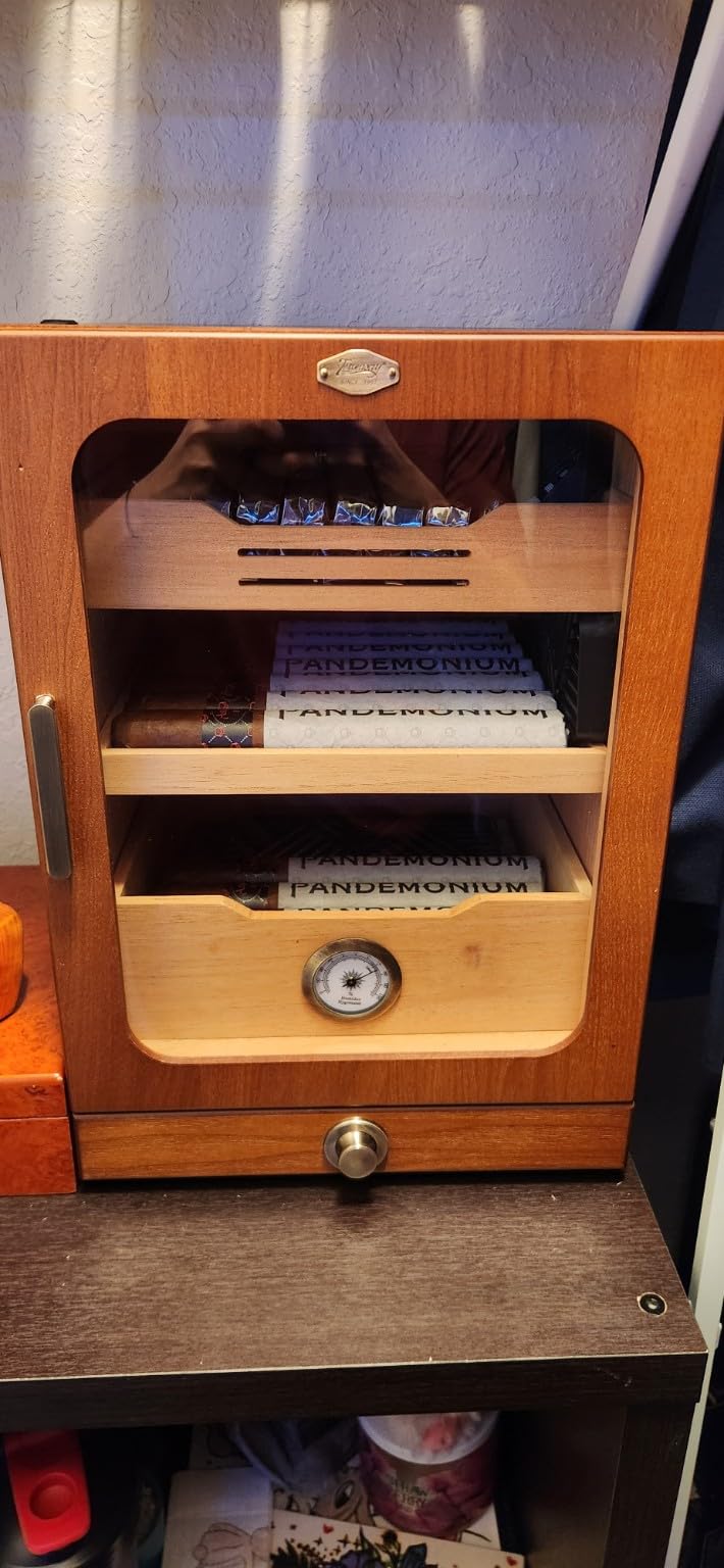 Cigar Humidor, Desktop Cigar Humidor Cabinet Light Control System with Spanish Cedar Wood Shelves, Hygrometer, 3 Humidifiers and Cigar Accessories Drawer, Father's Day Gift for Men (Black) customer photo 1