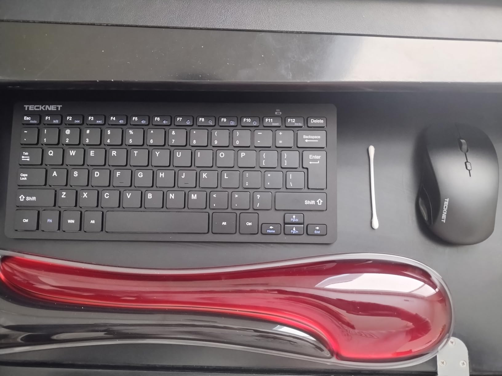 TECKNET Wireless Keyboard and Mouse Combo, Mini Cordless Computer Keyboard and Mouse Set 2.4GHz, Silent Adjustable 1600 DPI, Quiet Click, Lag-Free for Computer, Laptop, PC, Windows, Mac, Chrome OS customer photo 2