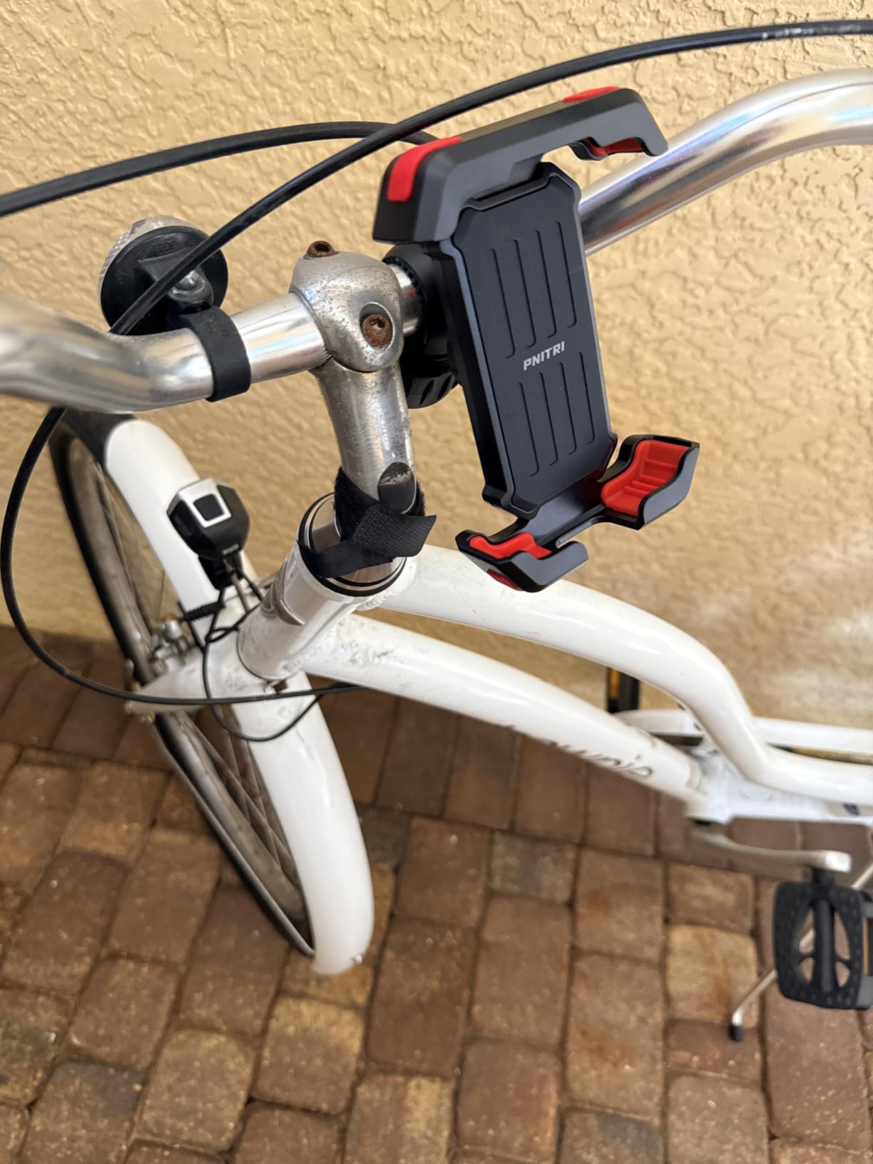 Pnitri 2025 New Upgraded Bike Phone Holder Handlebar - 1S Quick Install, Motorcycle Phone Mount, Bicycle Phone Holder fit Large Phone Case for iPhone Samsung, Dirt Scooter Mini Bike Accessories customer photo 1