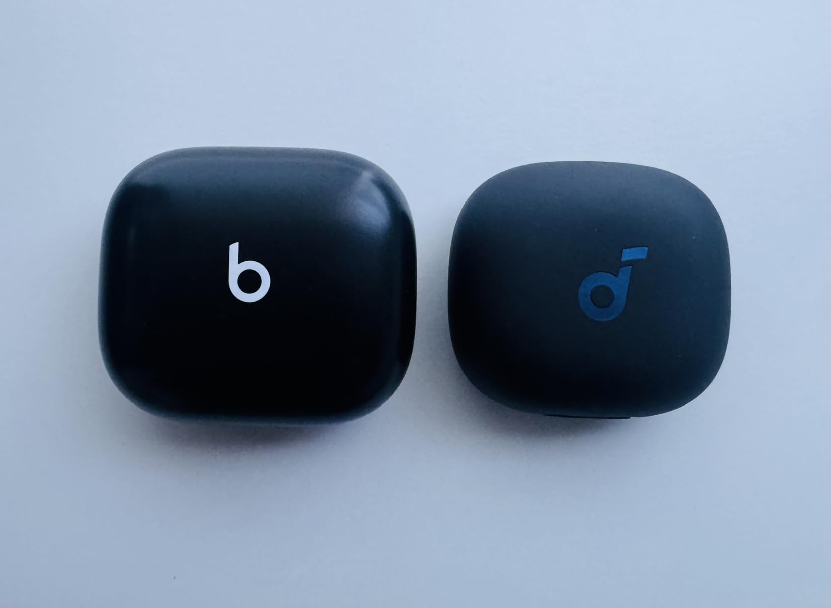 Soundcore Sport X20 by Anker, True-Wireless Workout Earbuds, Rotatable and Extendable Ear Hooks, Noise Cancelling, Deep Bass, IP68 Waterproof, Sweatproof, Dustproof, 48H Play, Sport Earbuds for Gym customer photo 1