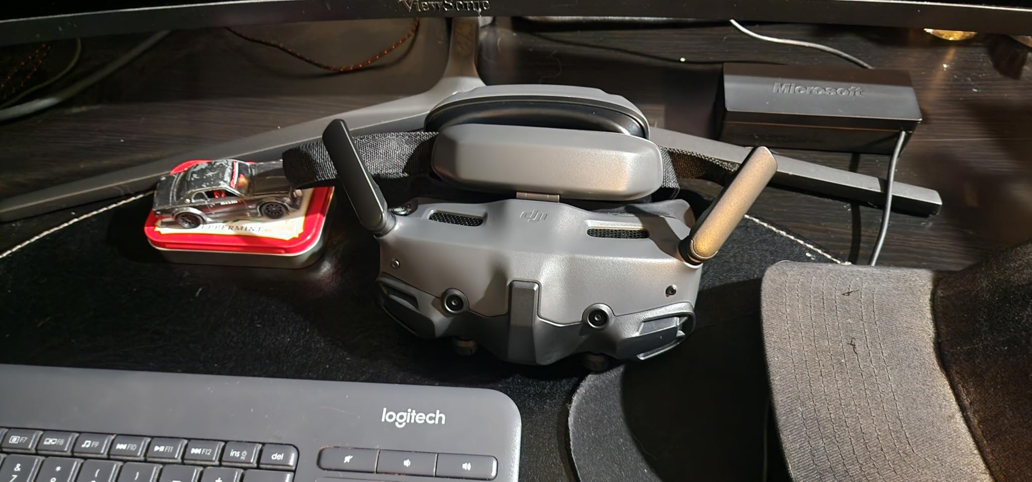 DJI Goggles 3, FPV Goggles with Stunning Micro-OLED Screens, Immersive Flight Experience, O4 HD Video Transmission, Adjustable Diopters, Wireless Streaming, Drone Goggles with Real View PiP customer photo 2