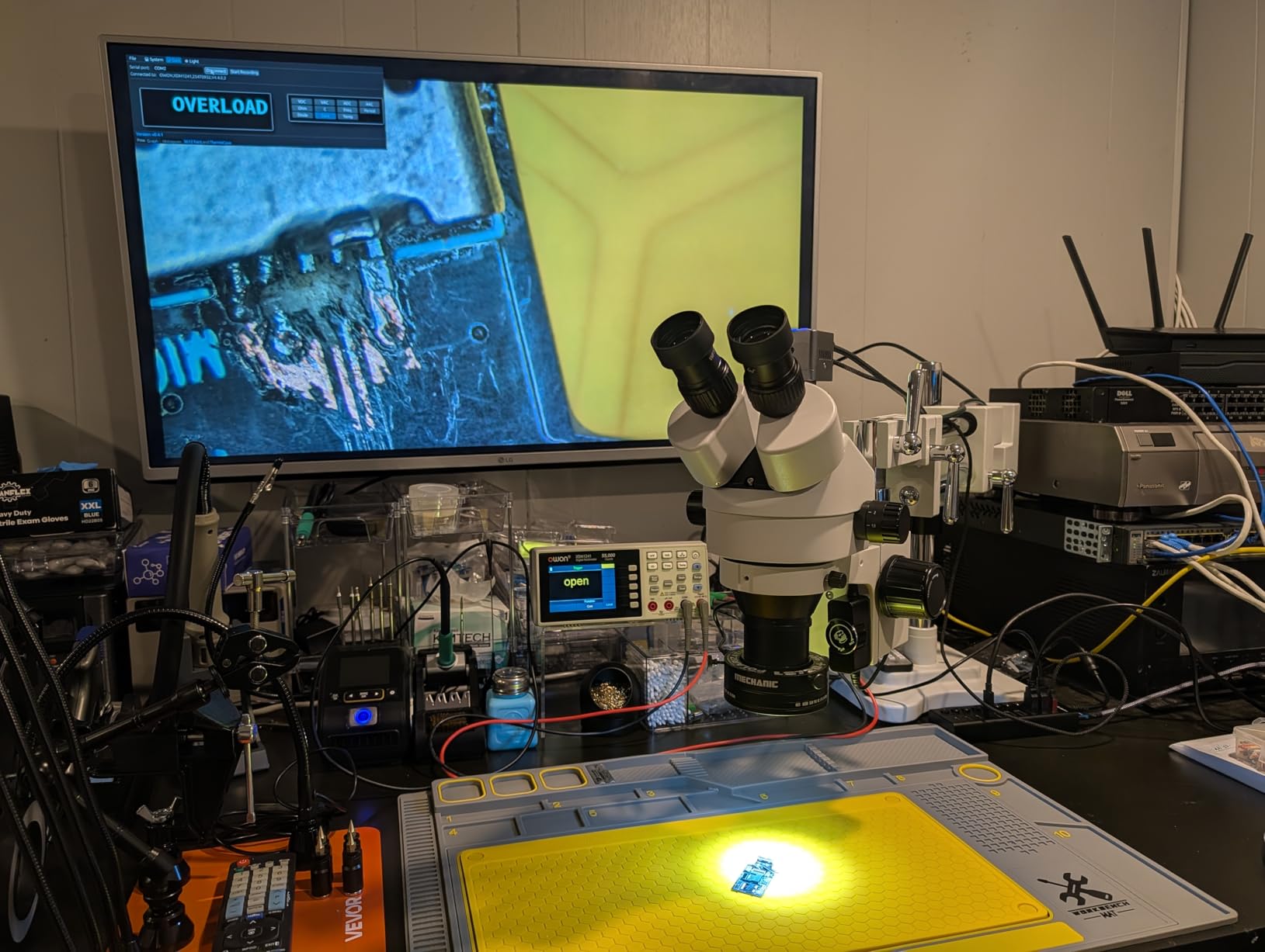 Professional Trinocular Stereo Zoom Microscope, 3.5X-90X Magnification with WF10X Eyepieces, 0.7X-4.5X Zoom Objective and 0.5X & 2.0X Auxiliary Lens, Double-Arm Boom Stand, 56S LED Ring Light customer photo 2