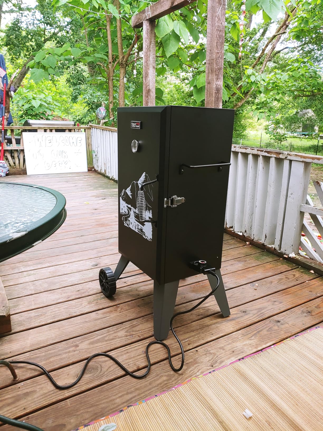 Royal Gourmet SE2805 28-Inch Analog Electric Smoker with 3 Cooking Grates, Outdoor Smoker with Adjustable Temperature Control & 454 Sq. In. Cooking Area for Outdoor Backyard BBQ, Black customer photo 1