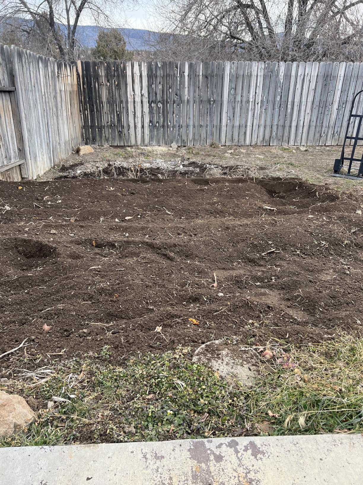 BILT HARD Electric Tiller Cultivator 14 inch, 10 Amp 4 Steel Tines Corded Tiller for Gardening with Foldable Handle, Portable Garden Rototiller with Adjustable Wheels customer photo 2