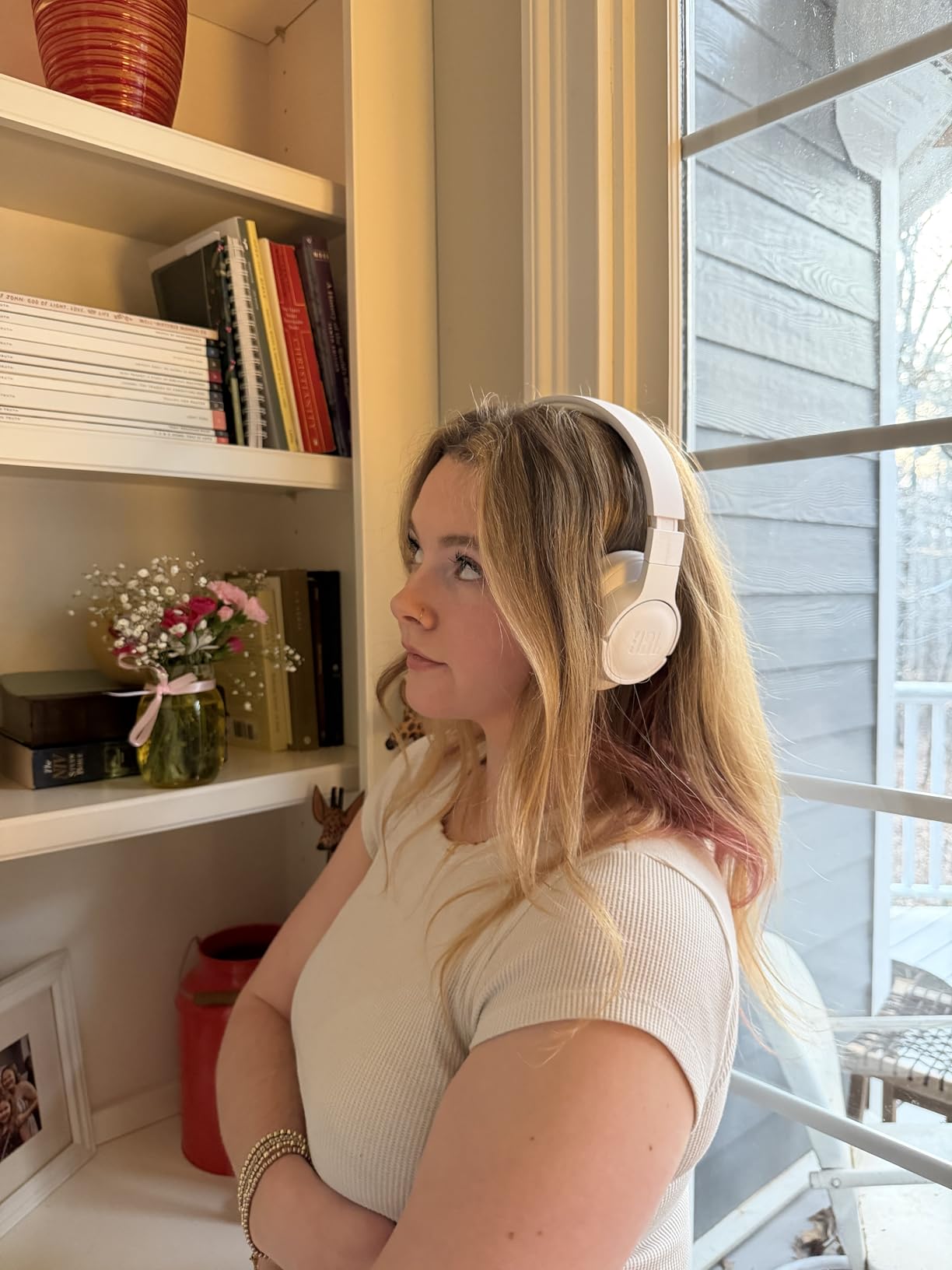 JBL Tune 770NC - Adaptive Noise Cancelling with Smart Ambient Wireless Over-Ear Headphones, Bluetooth 5.3, Up to 70H Battery Life with Speed Charge, Lightweight, Comfortable & Foldable Design customer photo 1