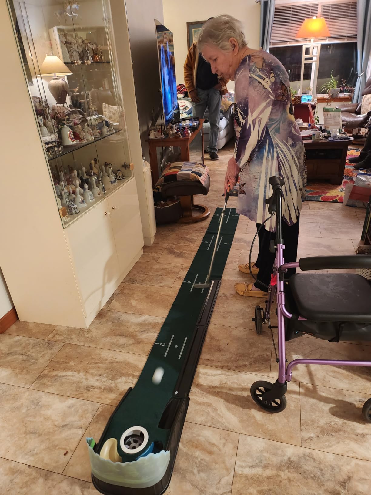 Putting Green Indoor - Golf Putting Mat boasts Genuine Green Speed and a Wrinkle-Free Surface. 8ft Practice Putting Mat with lenticular 3D Backplate, Alignment Guides and Ball Return customer photo 1