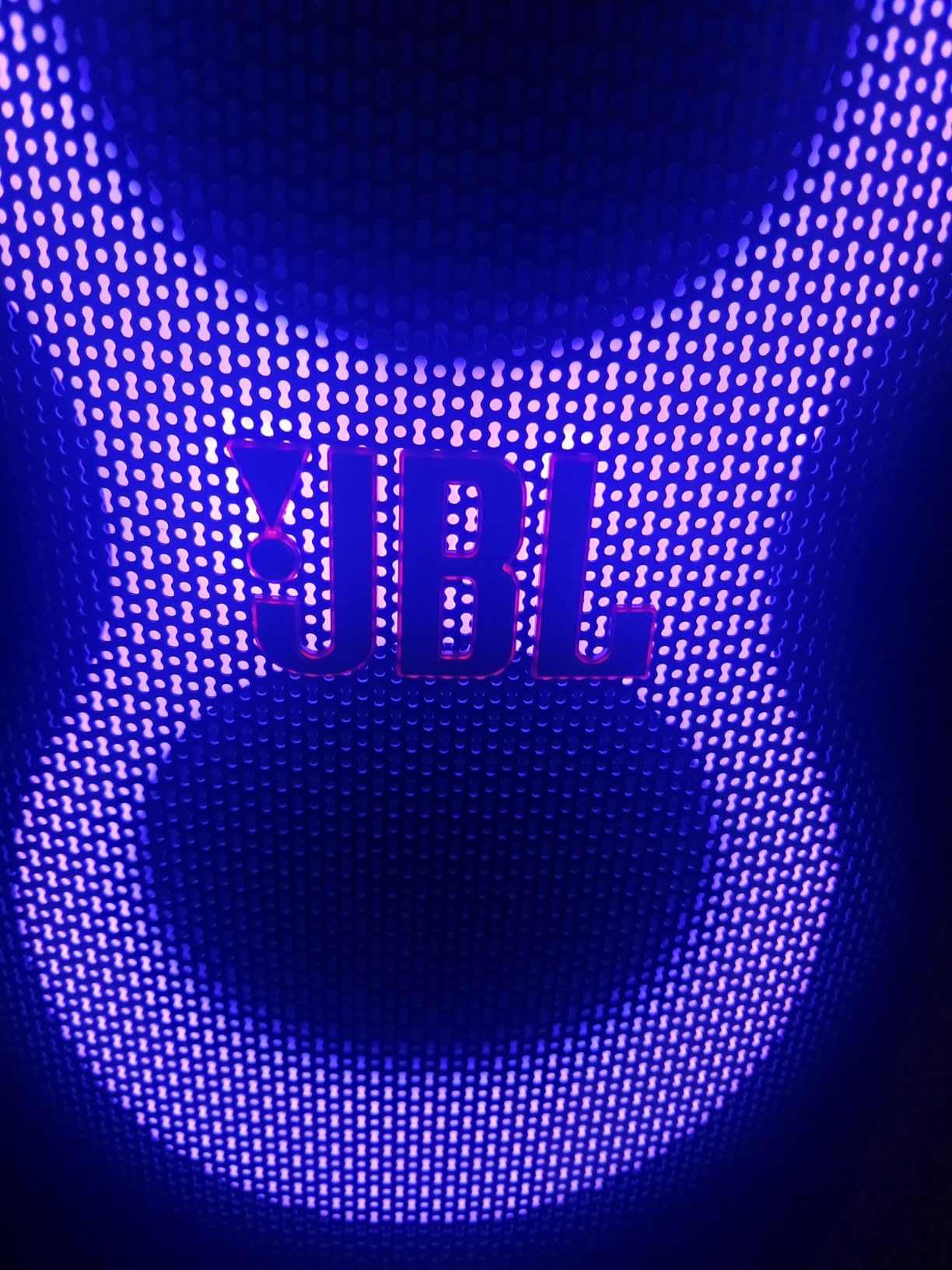 JBL PartyBox Club 120 - Portable Party Speaker with Foldable Handle, Powerful JBL Pro Sound, Futuristic lightshow, Up to 12 Hours of Play time, Splash Proof, Dual Mic & Guitar Inputs (Black) customer photo 2