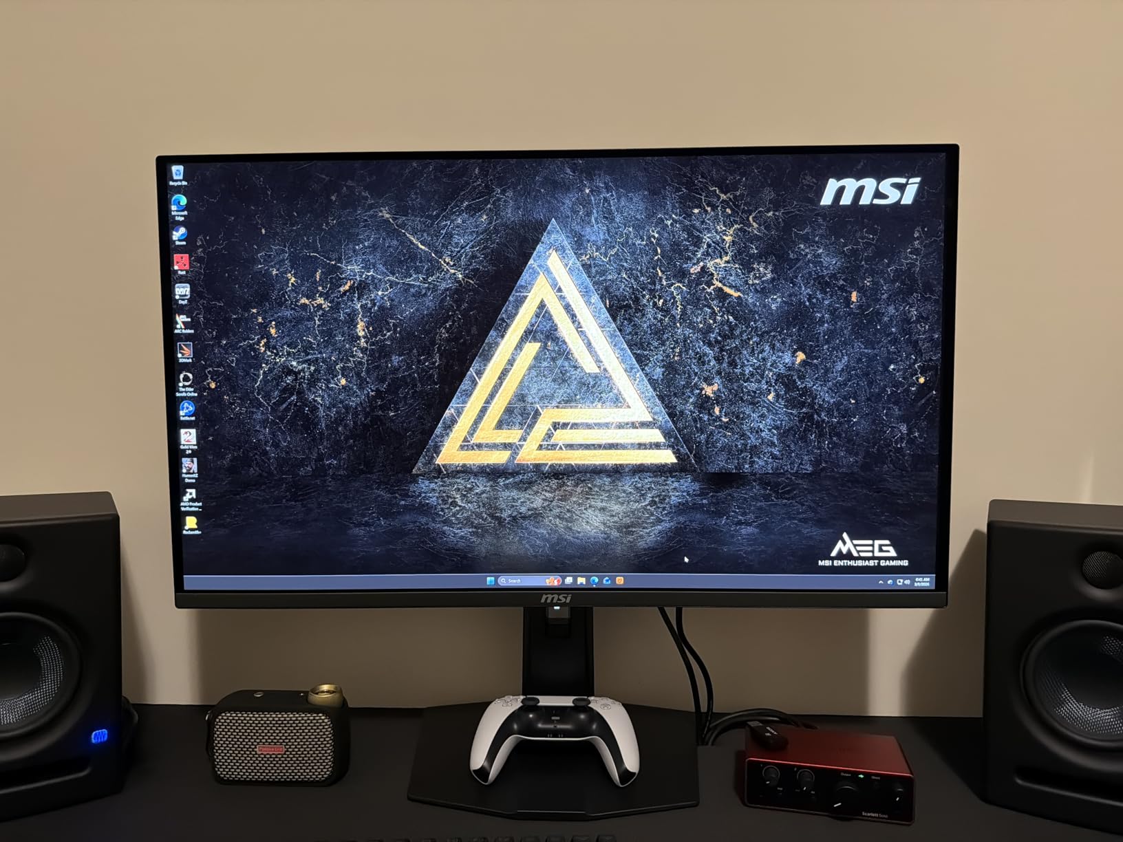 MSI MPG 321URX QD-OLED 32