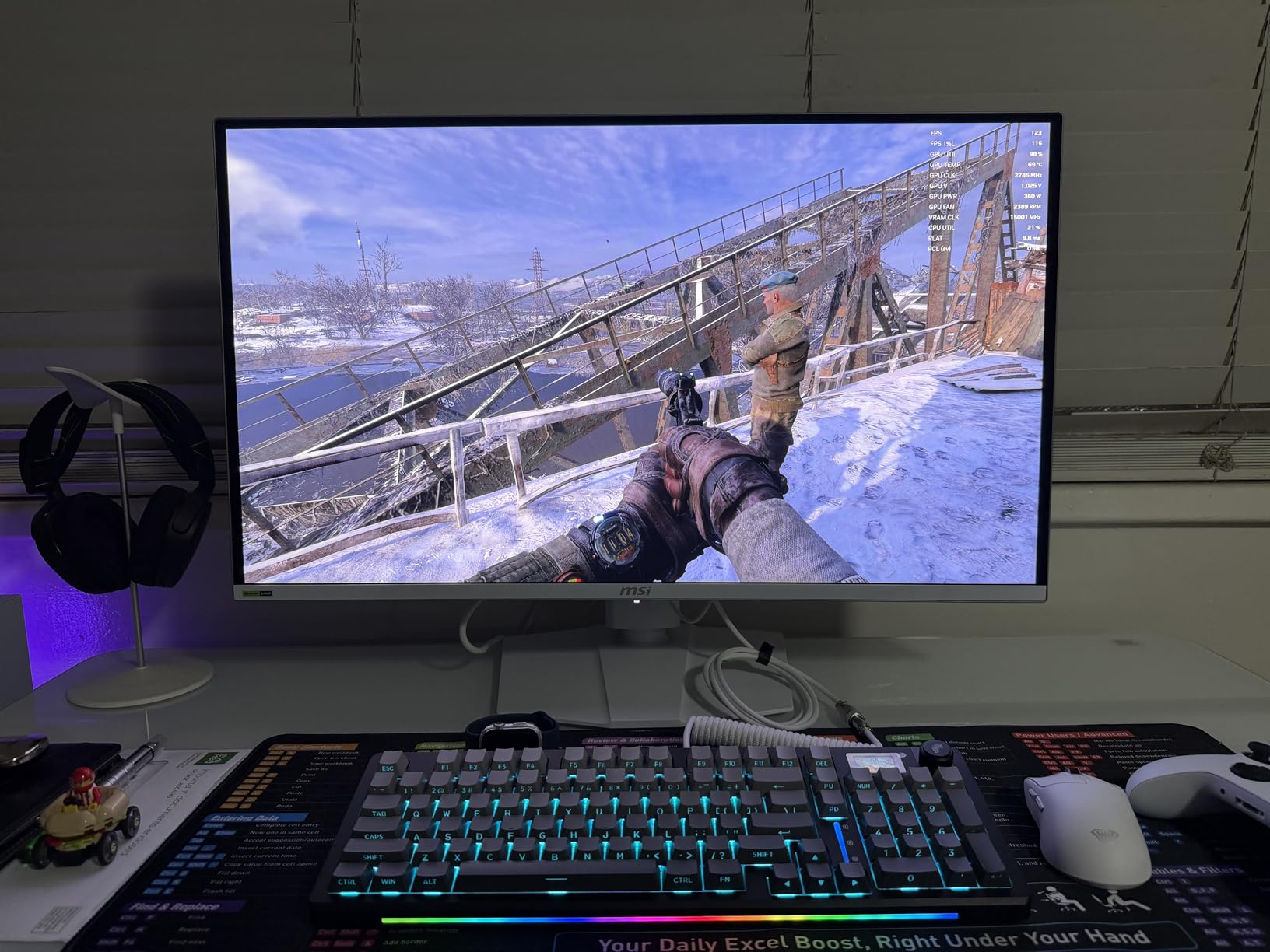 MSI MPG 321URX QD-OLED 32