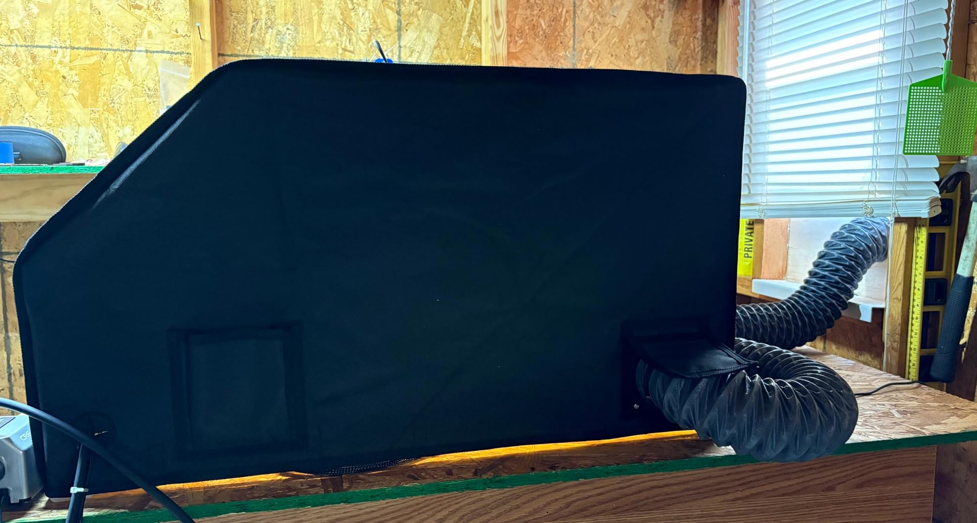 Creality Laser Engraver Enclosure, Fireproof and Dustproof Laser Cutter Protective Cover 27.5x28.3x15.7in with Fan and Pipe, Fits for Most Laser Engraver, Against Smoke, Odor, Noise and Eye Protection customer photo 2