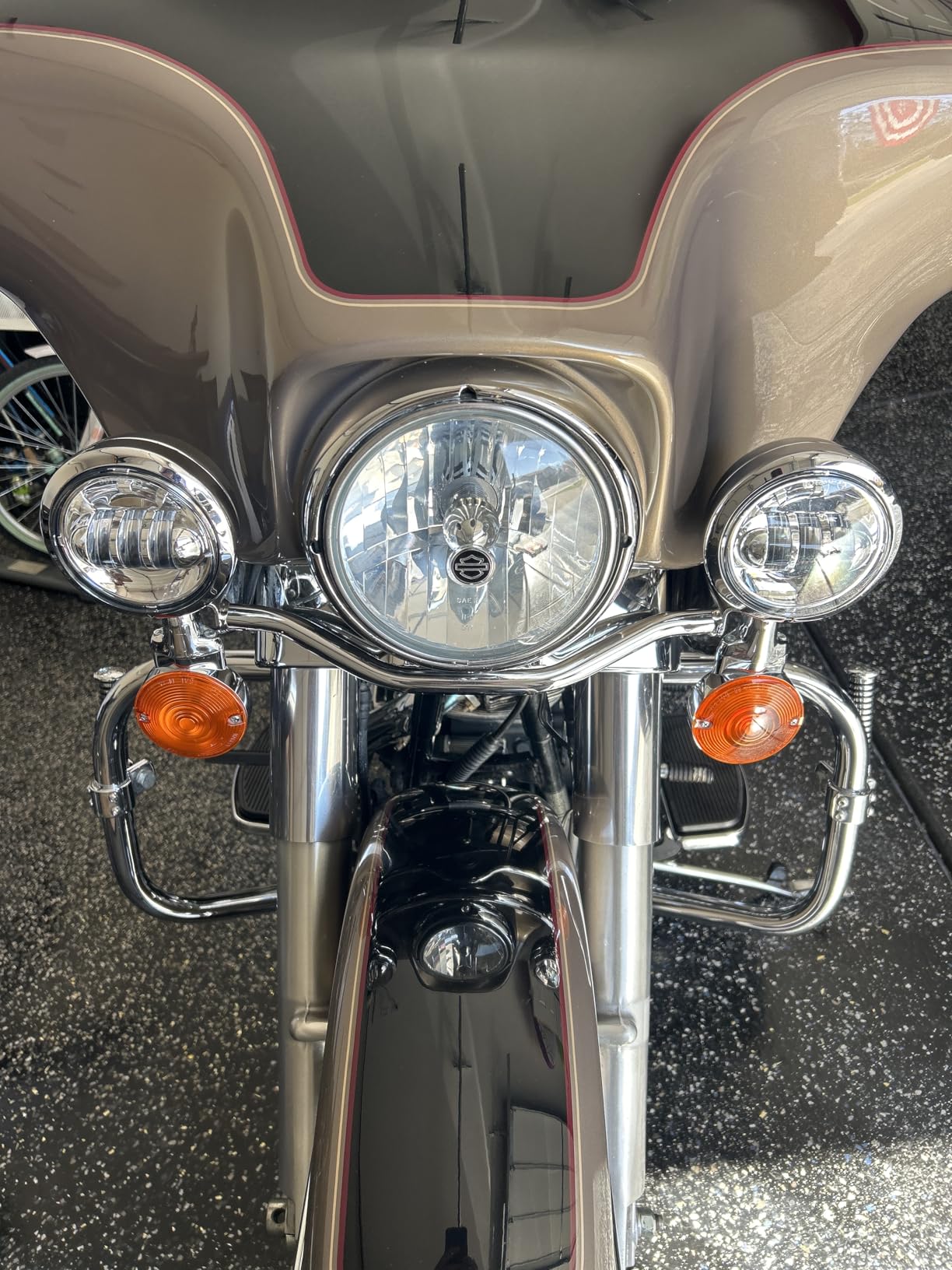 Nilight 7 Inch Motorcycle LED Headlight 4.5 Inch Fog Lights Auxiliary DOT Kit Compatible with Harley Davidson Electra Street Glide Fat Boy Road King Heritage Softail CVO, Black customer photo 1