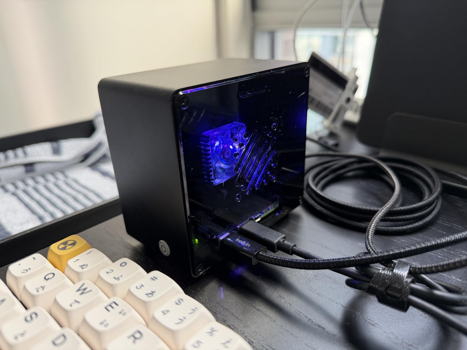 ElectroCookie Raspberry Pi 5 Case, Aluminum Mini Tower Case with Cooling Fan and Color Changing Ambient Light (Silver) customer photo 2