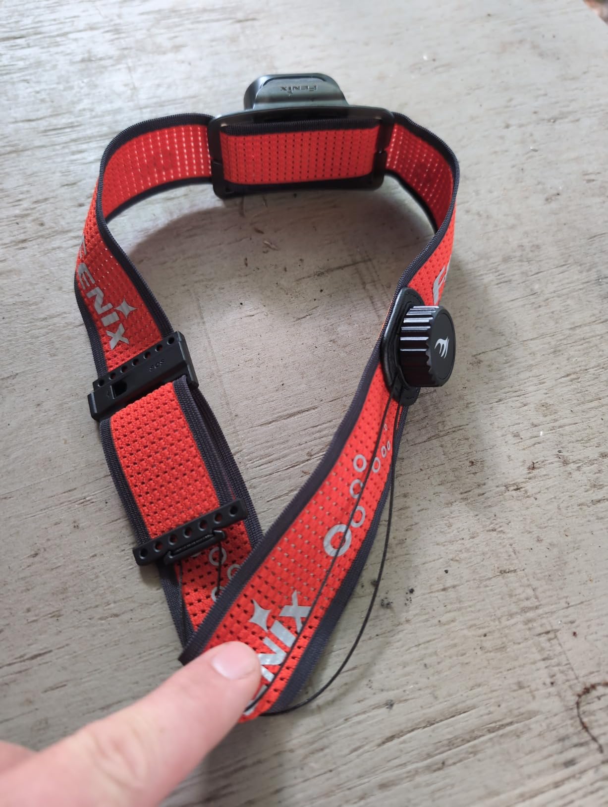 Fenix HM65R-T V2.0 Running Headlamp, 1600 Lumen White Light and Warm White Dual Beams, USB-C Rechargeable, Lightweight Long Runtime for Trail Running, with Organizer (Black) customer photo 1