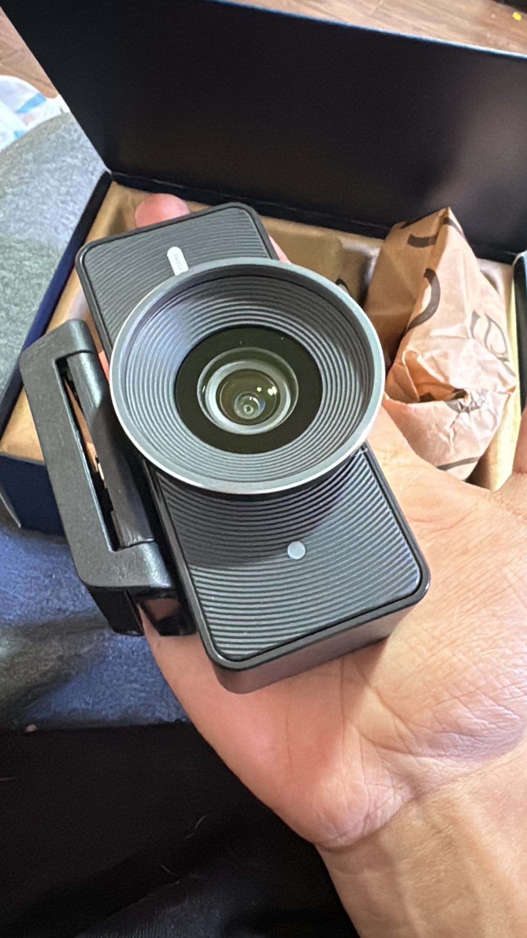 Elgato Facecam MK.2 - Premium Full HD 1080p Webcam for Streaming, Gaming, Video Calls, Recording, HDR Enabled, Sony Sensor, PTZ Control - Works with OBS, Zoom, Teams customer photo 2