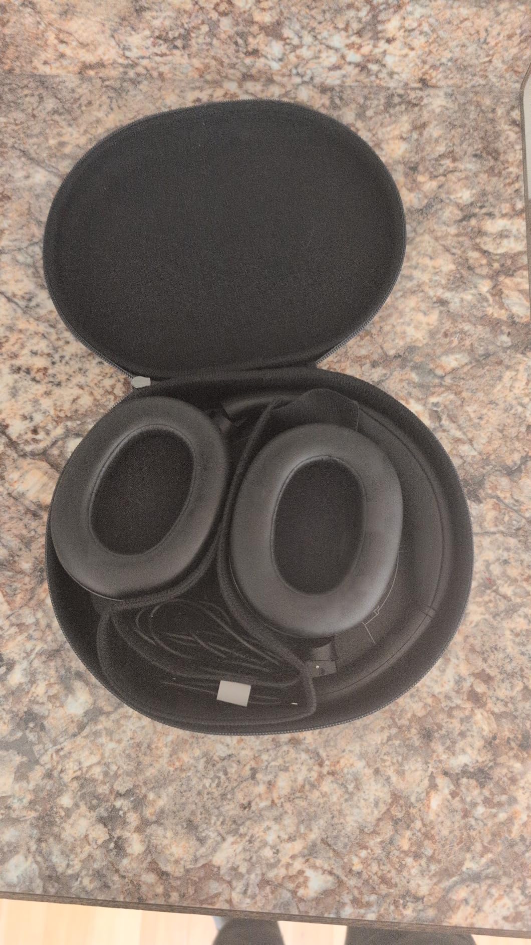 Sony ULT WEAR Over-Ear Noise Canceling Bluetooth Headphones with Alexa Built-in, Comfortable Design, 30-Hour Battery, Massive Bass, & Signature Noise Canceling Found in 1000X Series, Off White customer photo 1