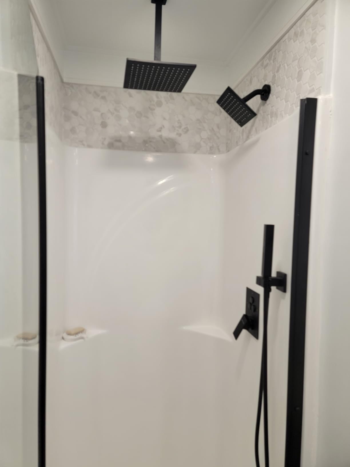 VANFOXLE Shower Faucet Set Matte Black Shower System, Push Button Diverter Shower Faucet with 2 in 1 Handheld, Ceiling Mount 10 Inch Shower Head with 6 Inch Wall Mount Shower Head customer photo 1