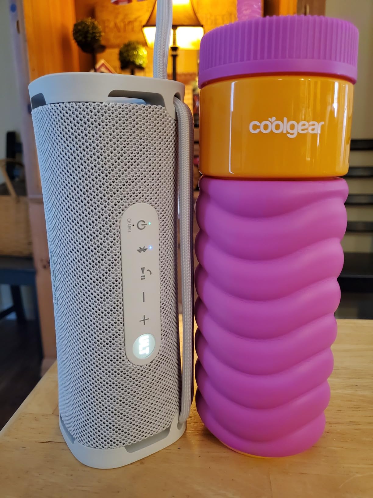 Sony ULT Field 1 Waterproof Portable Bluetooth Speaker, Enhanced Bass, 12h Battery, IP67 Rated Dustproof Shockproof Rustproof, Detachable Strap SRSULT10H, Forest Gray customer photo 2