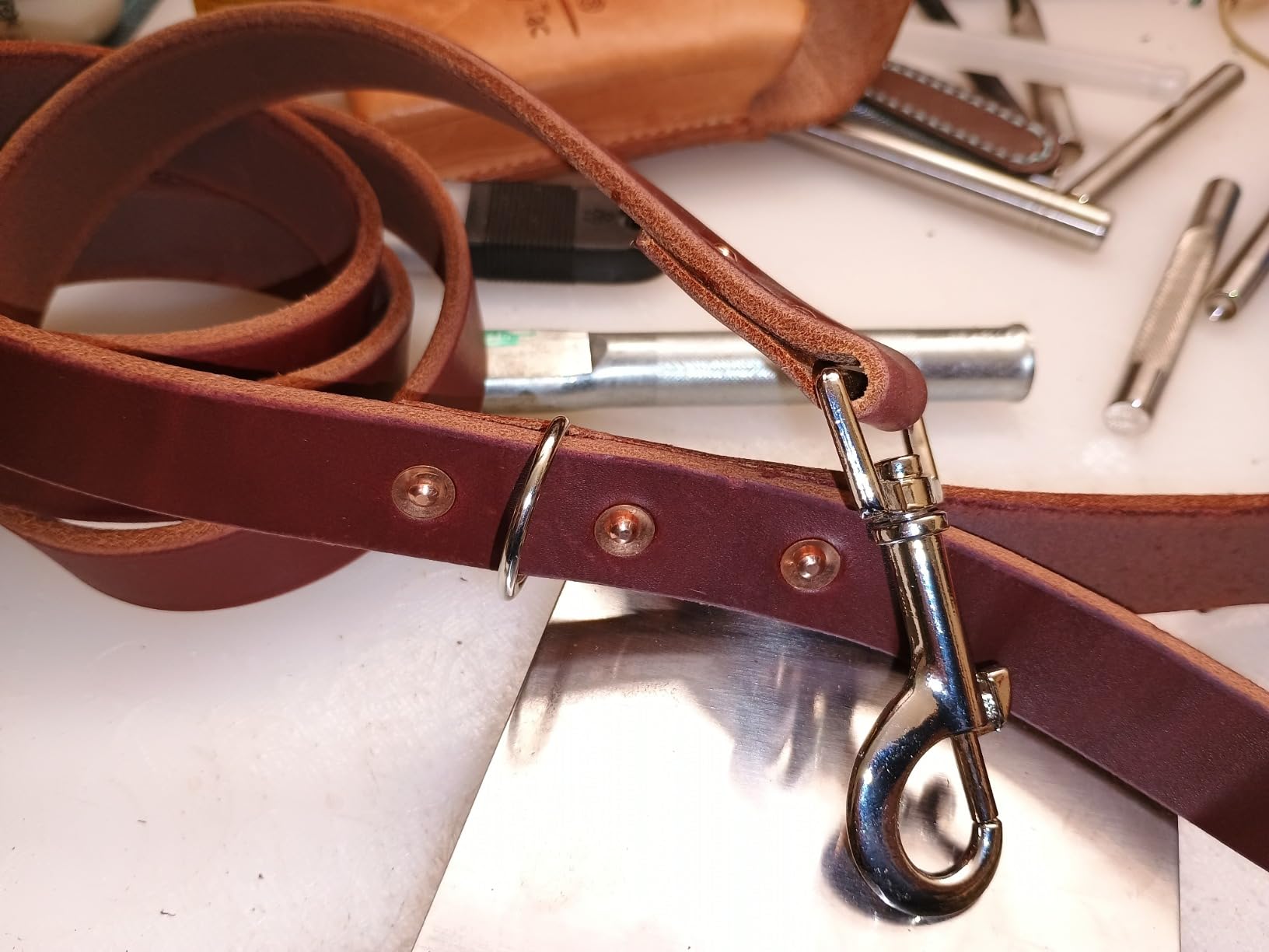 SiiRo Leather Edge Trimmer, Belt Side Leather Edger Tool, Desktop Leather Edge Strap Beveler Machine for DIY Leather Working(3.5-4.5mm) customer photo 1