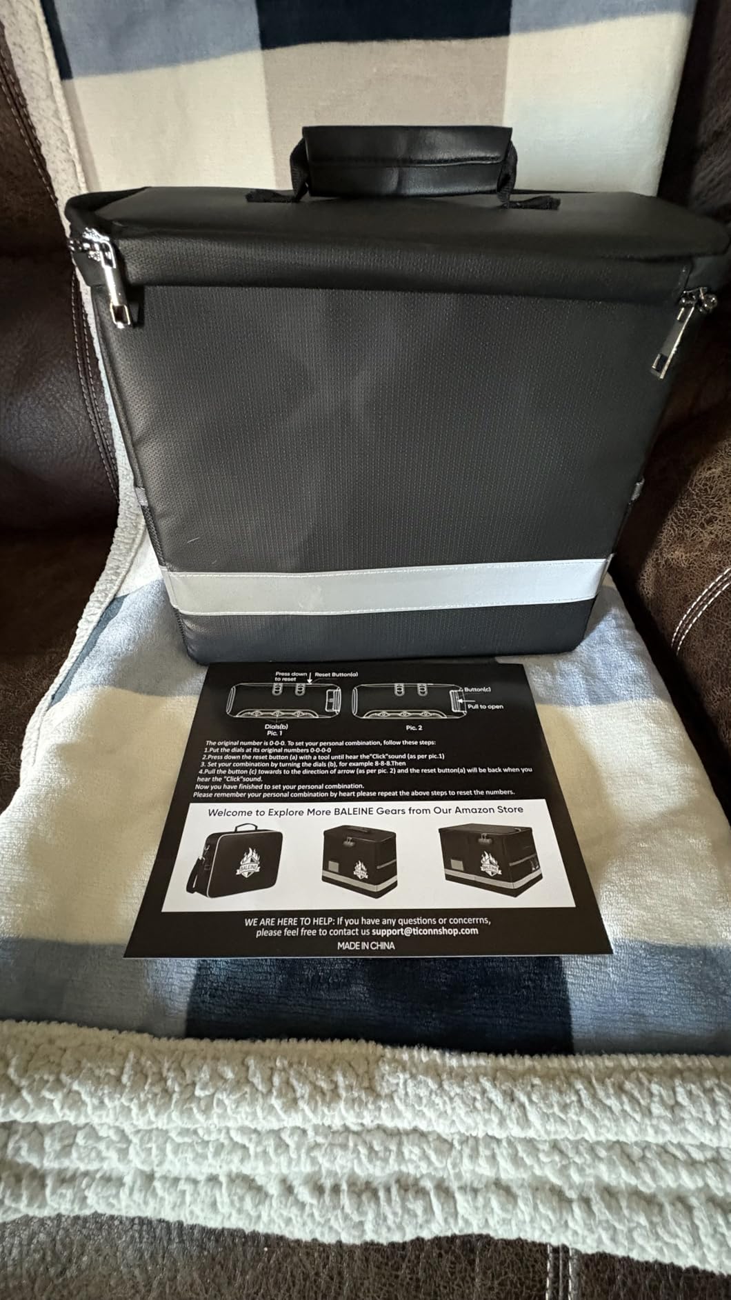 BALEINE Fireproof Document Box with Lock, Portable Fireproof Document Bag Waterproof Fire Proof File Boxes for Documents, File Organizer Box for Important Paperwork (Black, 15x11x4) customer photo 2