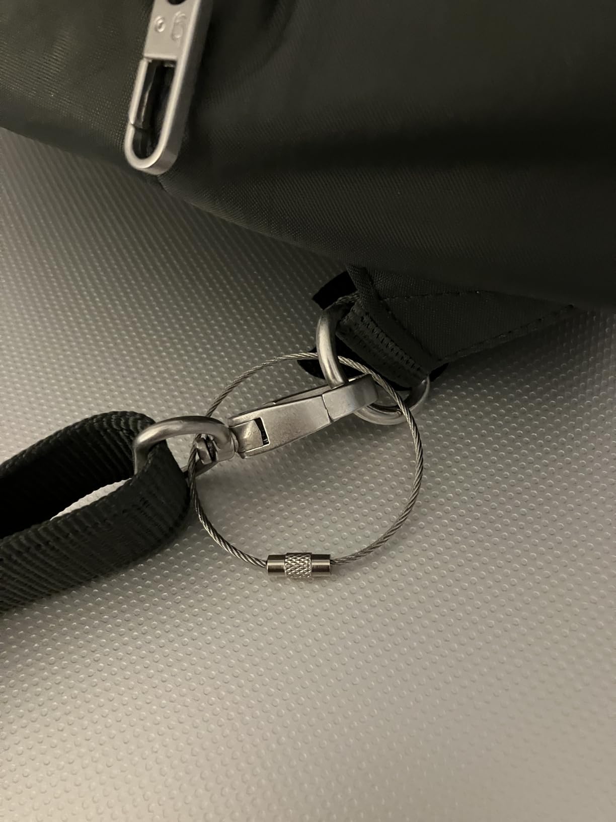 Baggallini womens Securtex Anti-theft Daytripper Sling customer photo 2