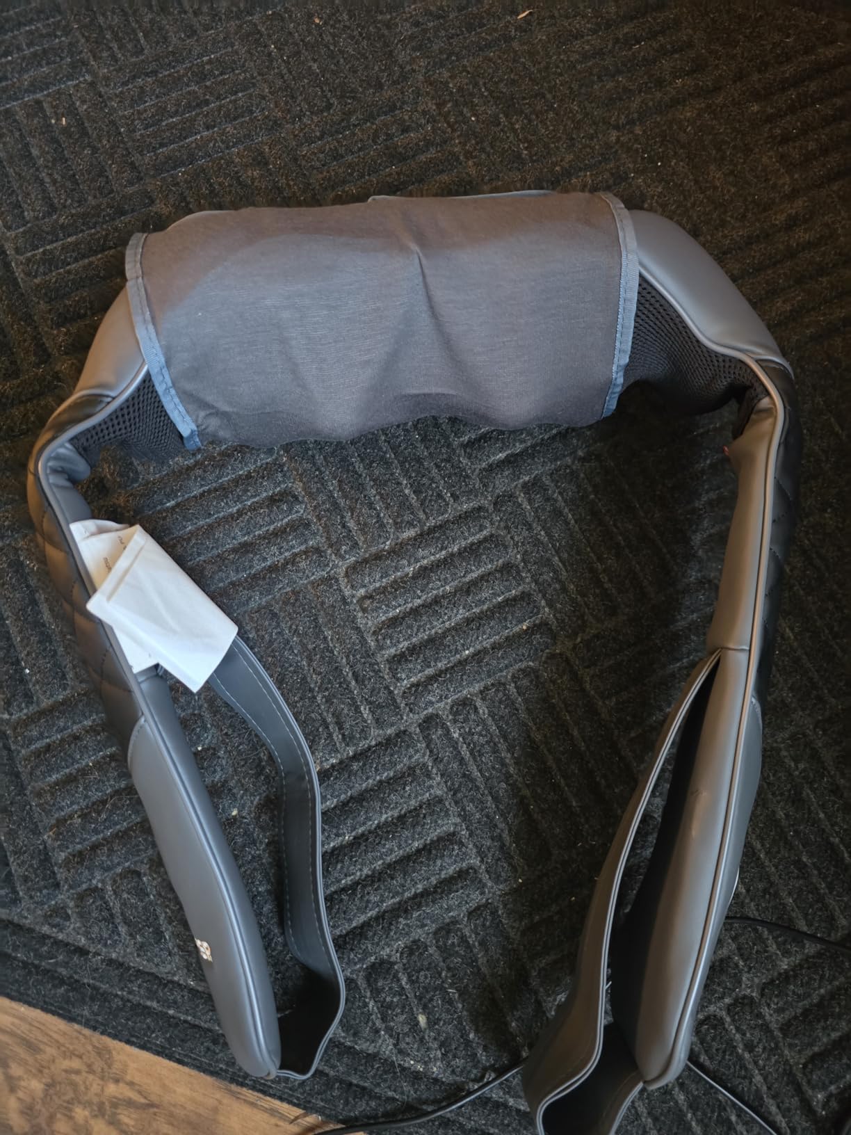 COMFIER Cordless Neck Massager with Heat, 4D Kneading Shiatsu Neck and Shoulder Massager Deep Tissue, Hands-Free Straps, FSA Eligible HSA, Mothers Day Gifts for Mom Women customer photo 2