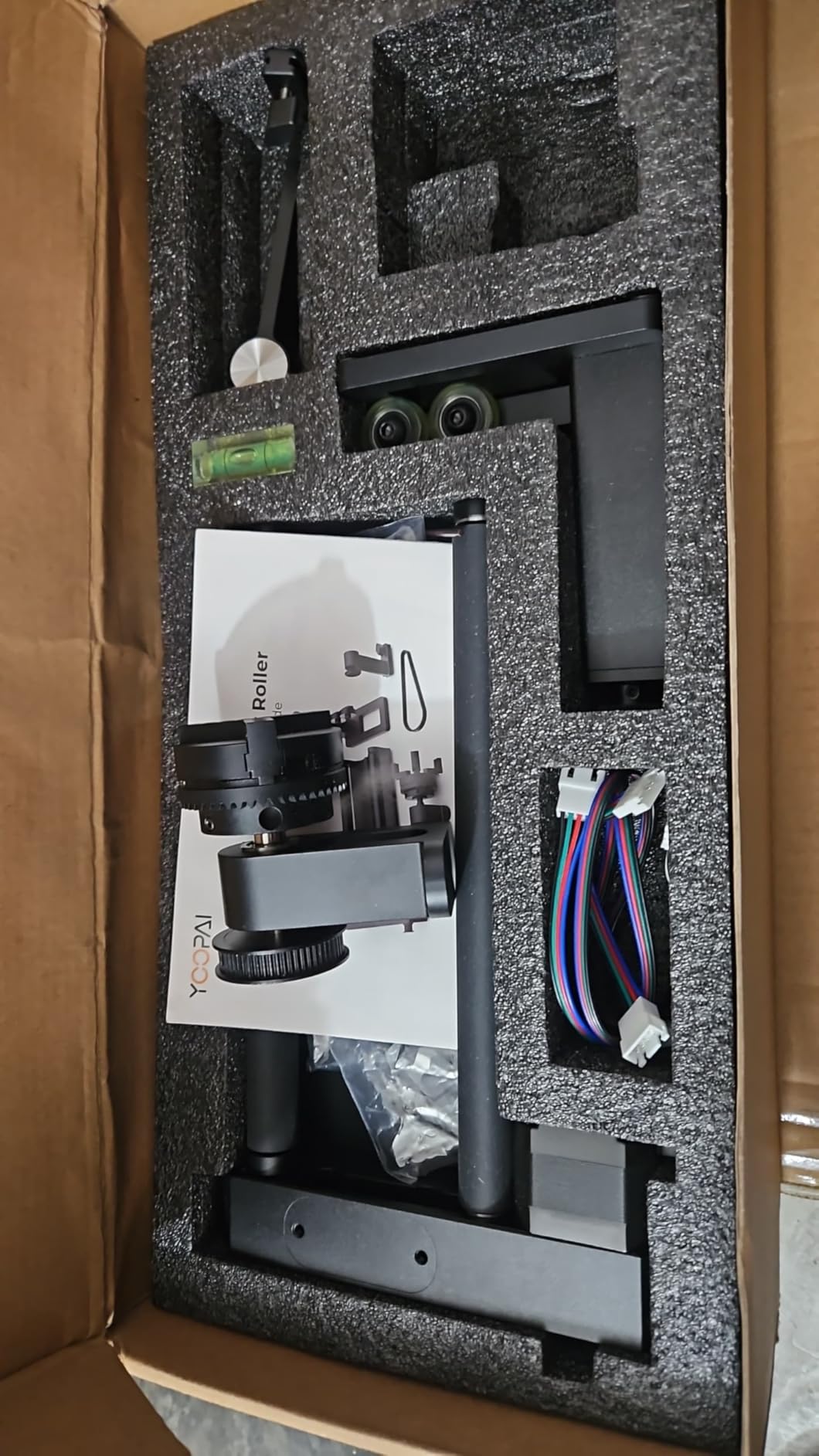 YOOPAI D1 4-in-1 Laser Rotary Roller, Suitable for Most Frame-Type Laser Engraving Machines, with 2 Types of Claws and Pins, Used to Engrave Cylindrical, Spherical, Ring-Shaped Objects customer photo 1