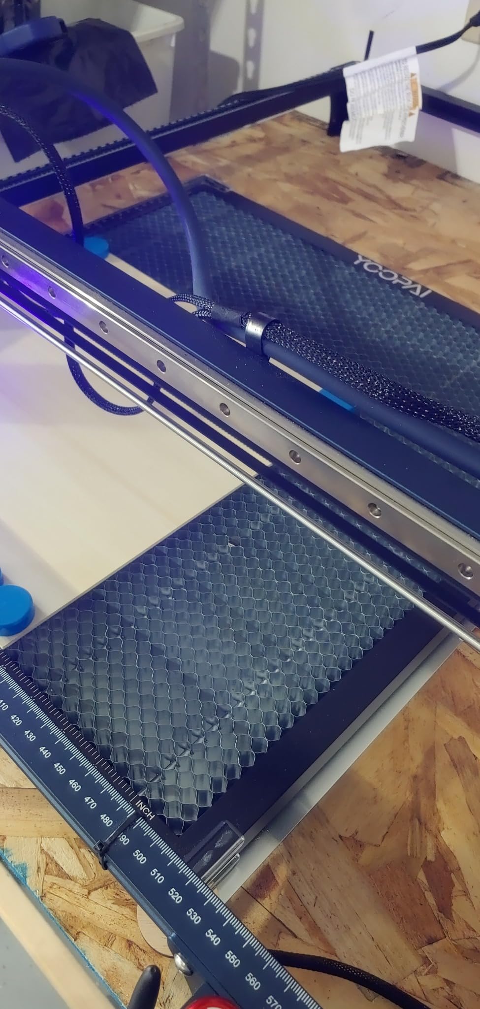 YOOPAI D1 4-in-1 Laser Rotary Roller, Suitable for Most Frame-Type Laser Engraving Machines, with 2 Types of Claws and Pins, Used to Engrave Cylindrical, Spherical, Ring-Shaped Objects customer photo 2