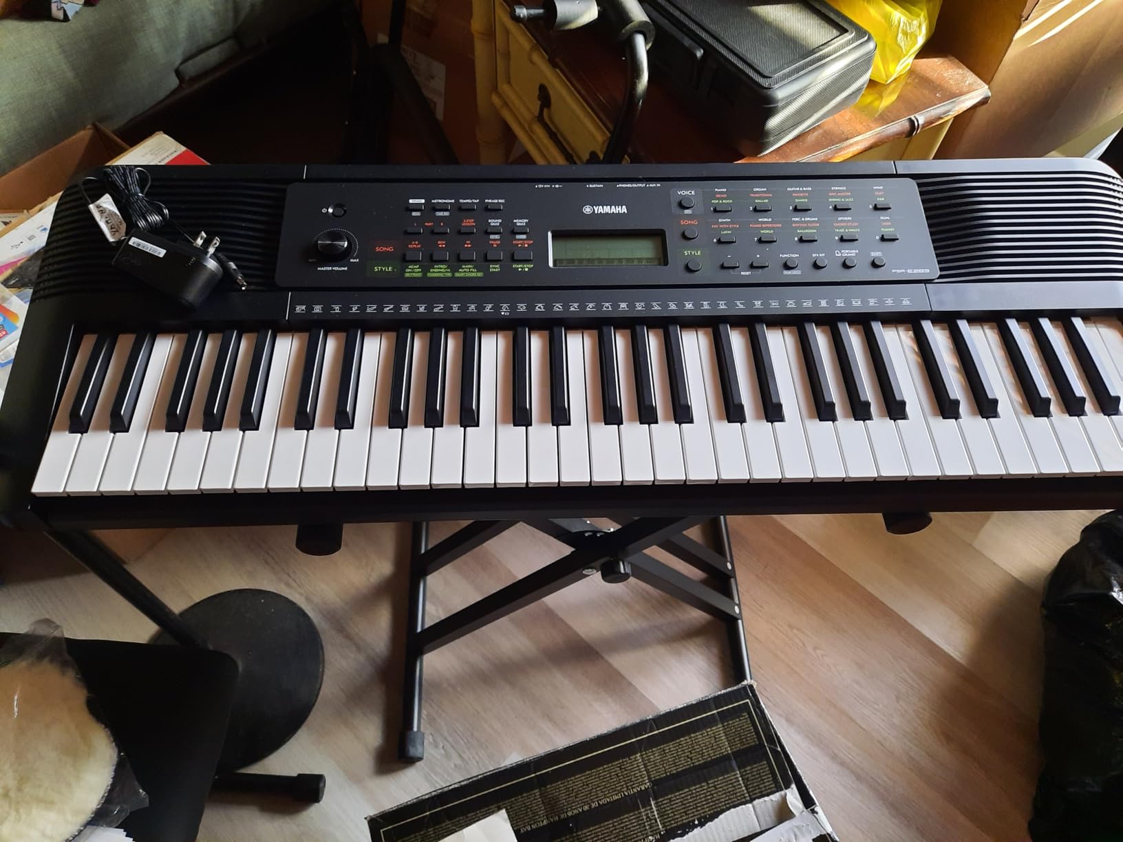 Yamaha PSR-EW320 76 Touch Sensitive Key Portable Keyboard for Beginners with Music Rest, Power Adapter customer photo 2