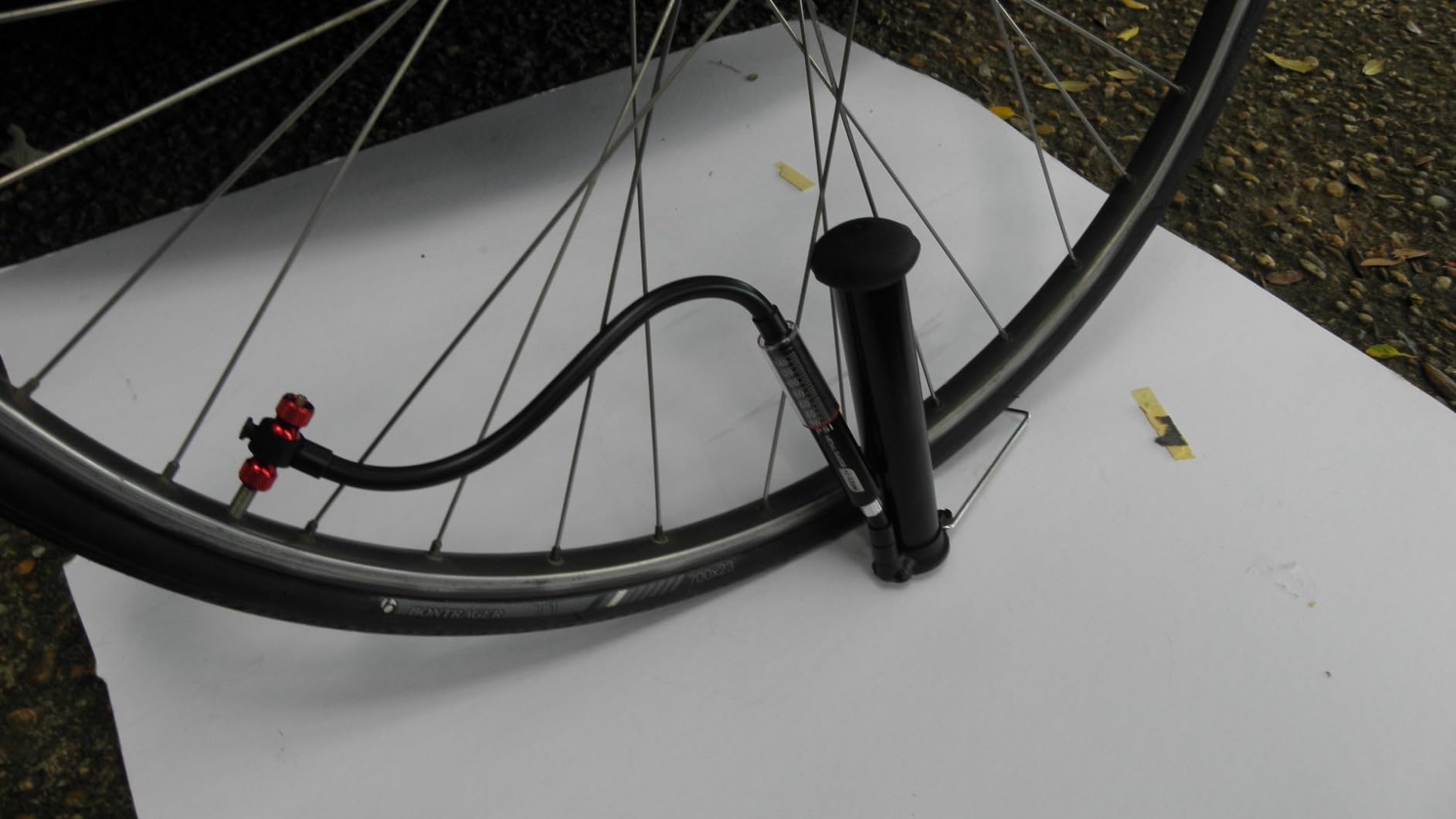 Tiakia Bike Pump with Gauge, High Pressure Bicycle Pump High Volume Portable Hand Air Pump Fit Presta, Schrader Valves Aluminum Bike Tire Pump for Mountain Road Bike, Strollers, Balls customer photo 1