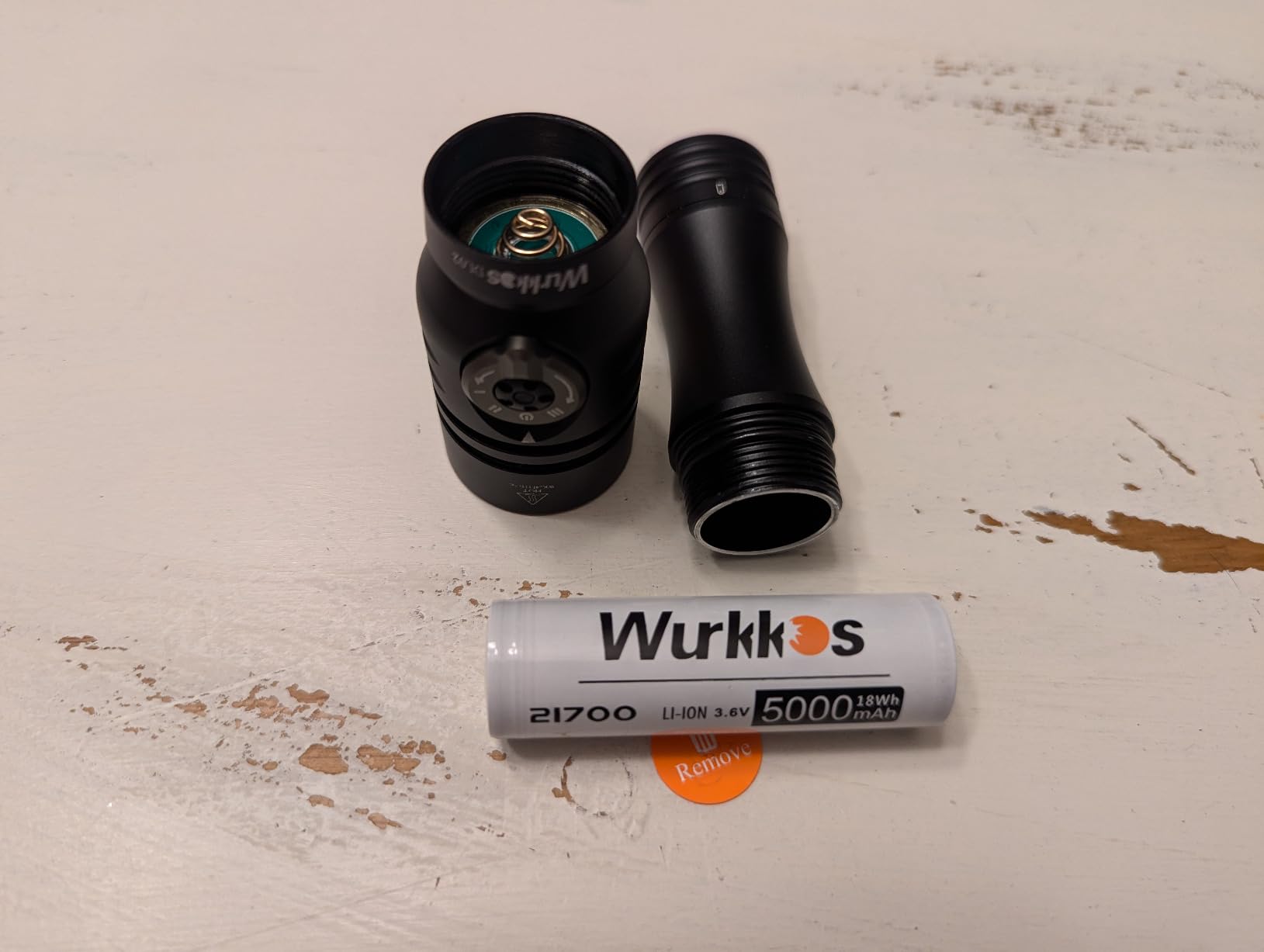 Wurkkos DL02 Scuba Diving Light,3000 Lumens 6500K Dive Light with Rotary Magnetic Switch,IPX8 Waterproof 496M Long Throw 100M Underwater 3 Lighting Modes Submersible Flashlight for Night Diving customer photo 1