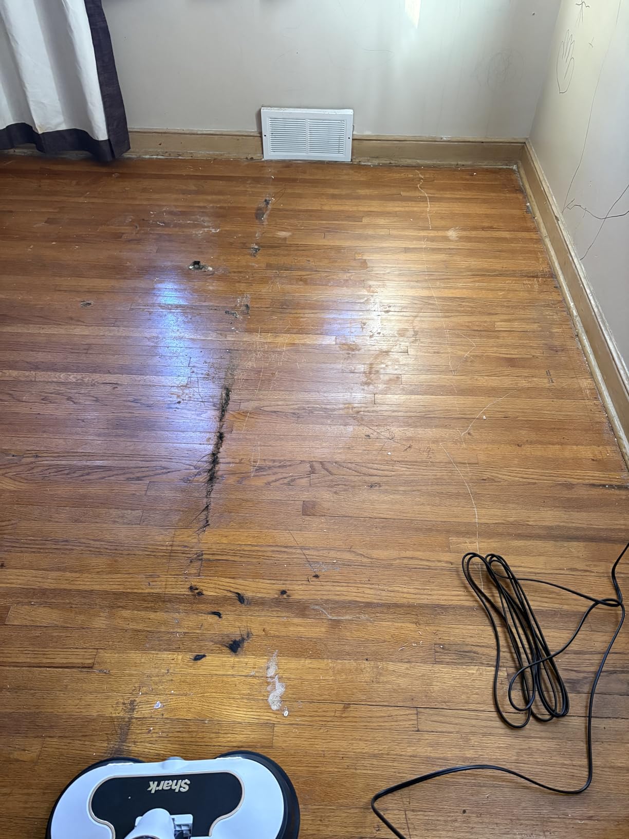 Shark Steam & Scrub with Steam Blaster Technology All-in-One Hard Floor Steam Mop with 3 Steam Modes & LED Headlights S8201, Rotator White customer photo 1